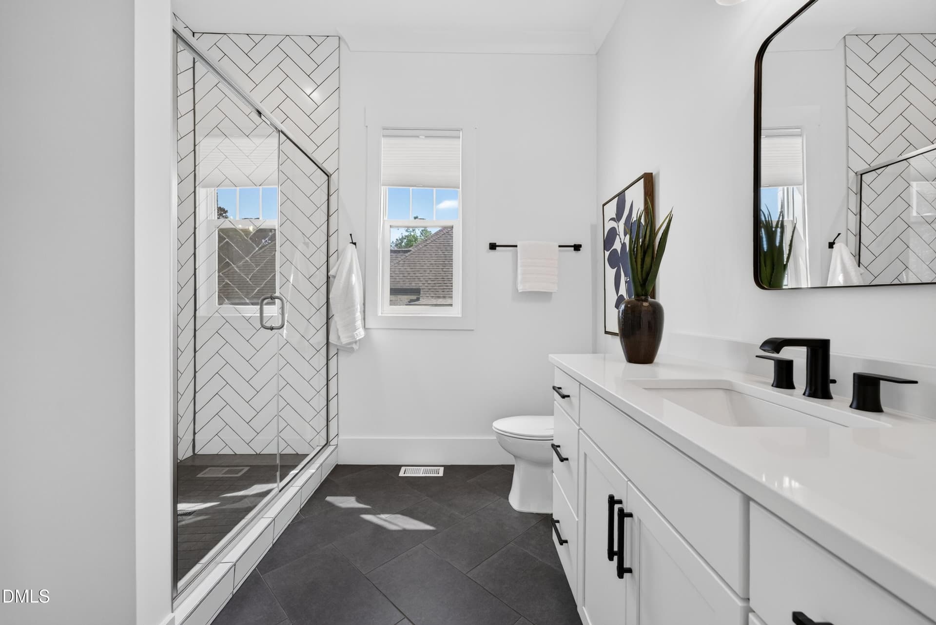 Main Floor Ensuite Bath - 2312 Ballywater Lea Way, Wake Forest, NC 27587