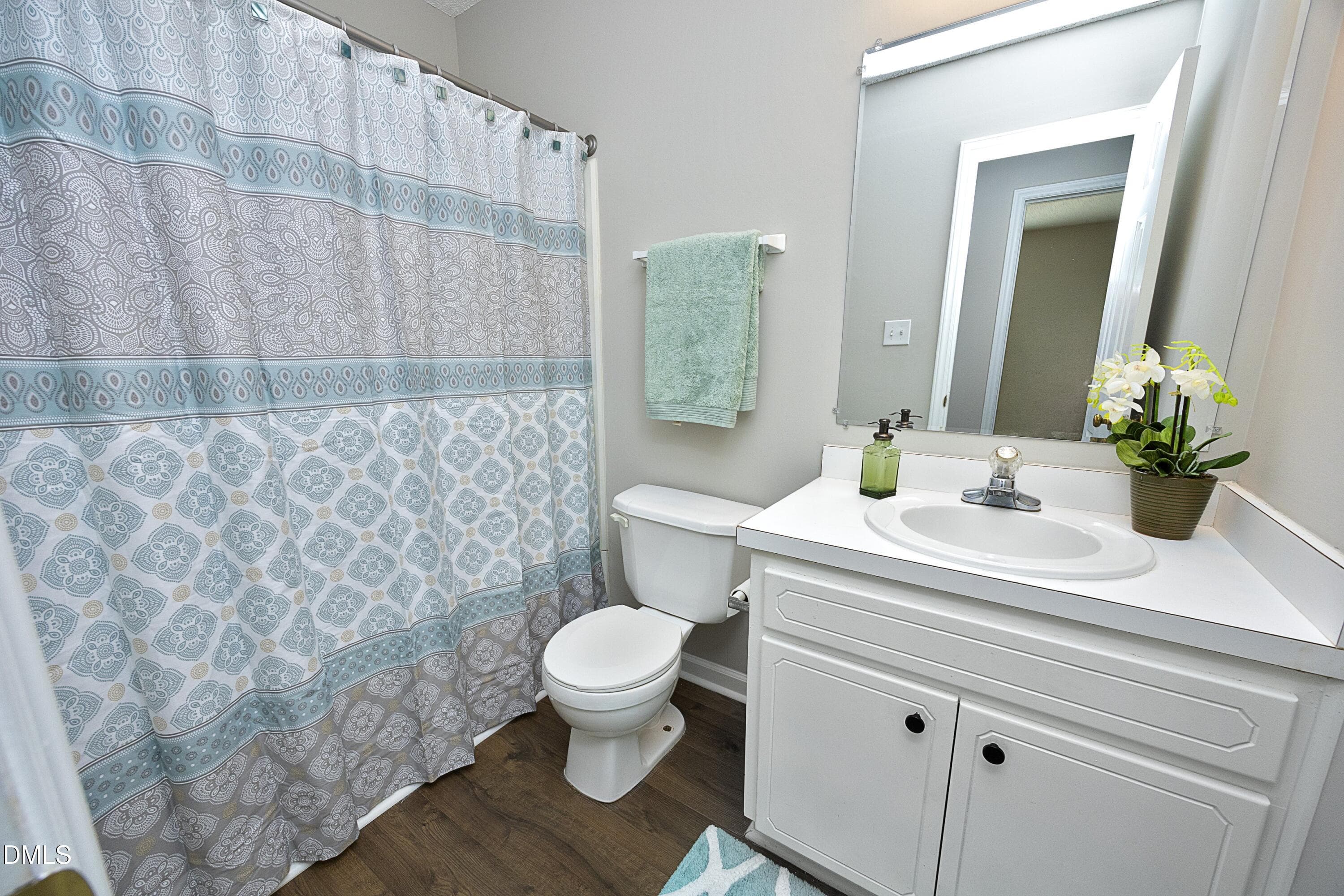 Full Bath - 118 Mckenzie Circle, Clayton, NC 27520, Clayton