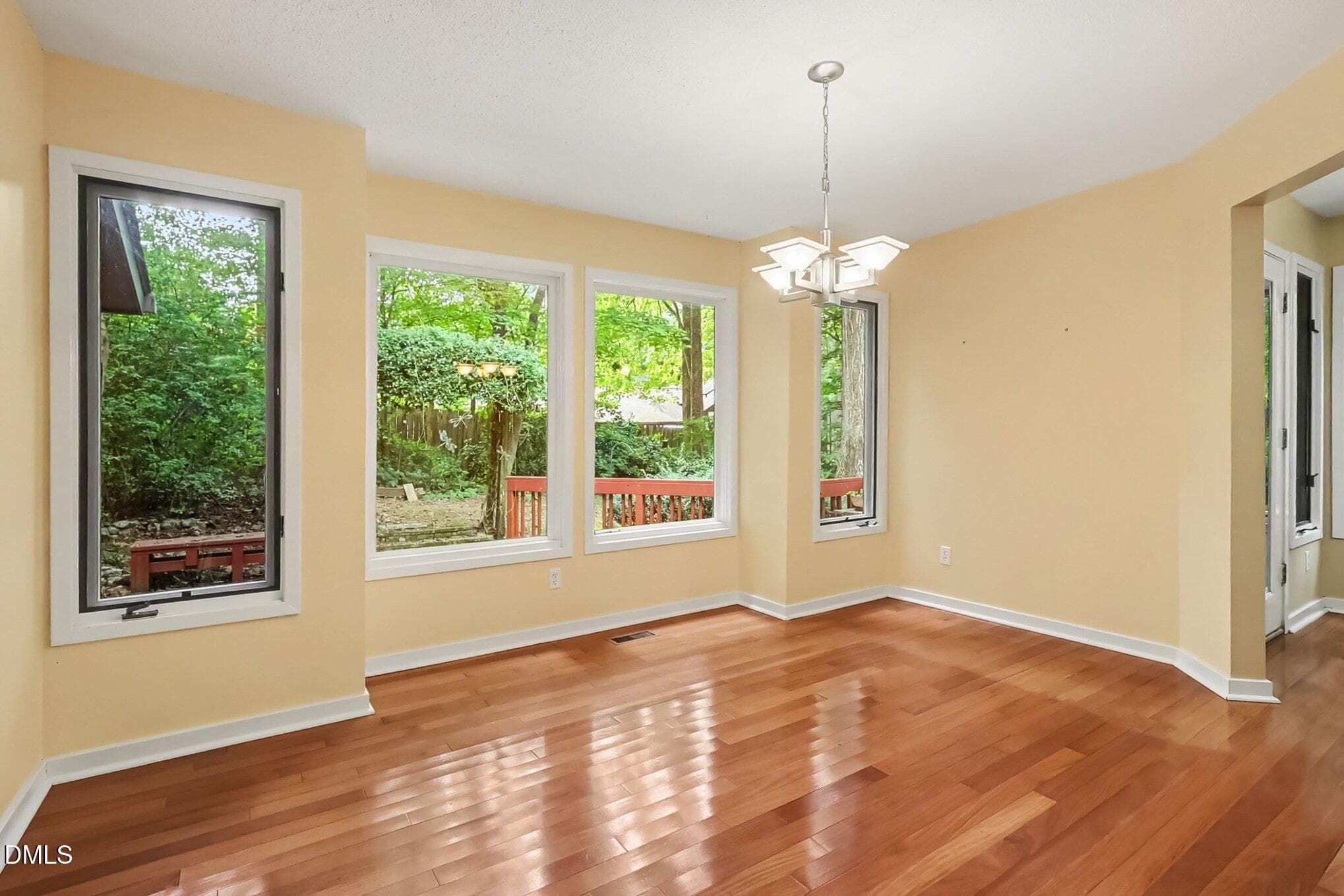 009_file_1089 - 814 Lake Forest Drive, Raleigh, NC 27615, Raleigh