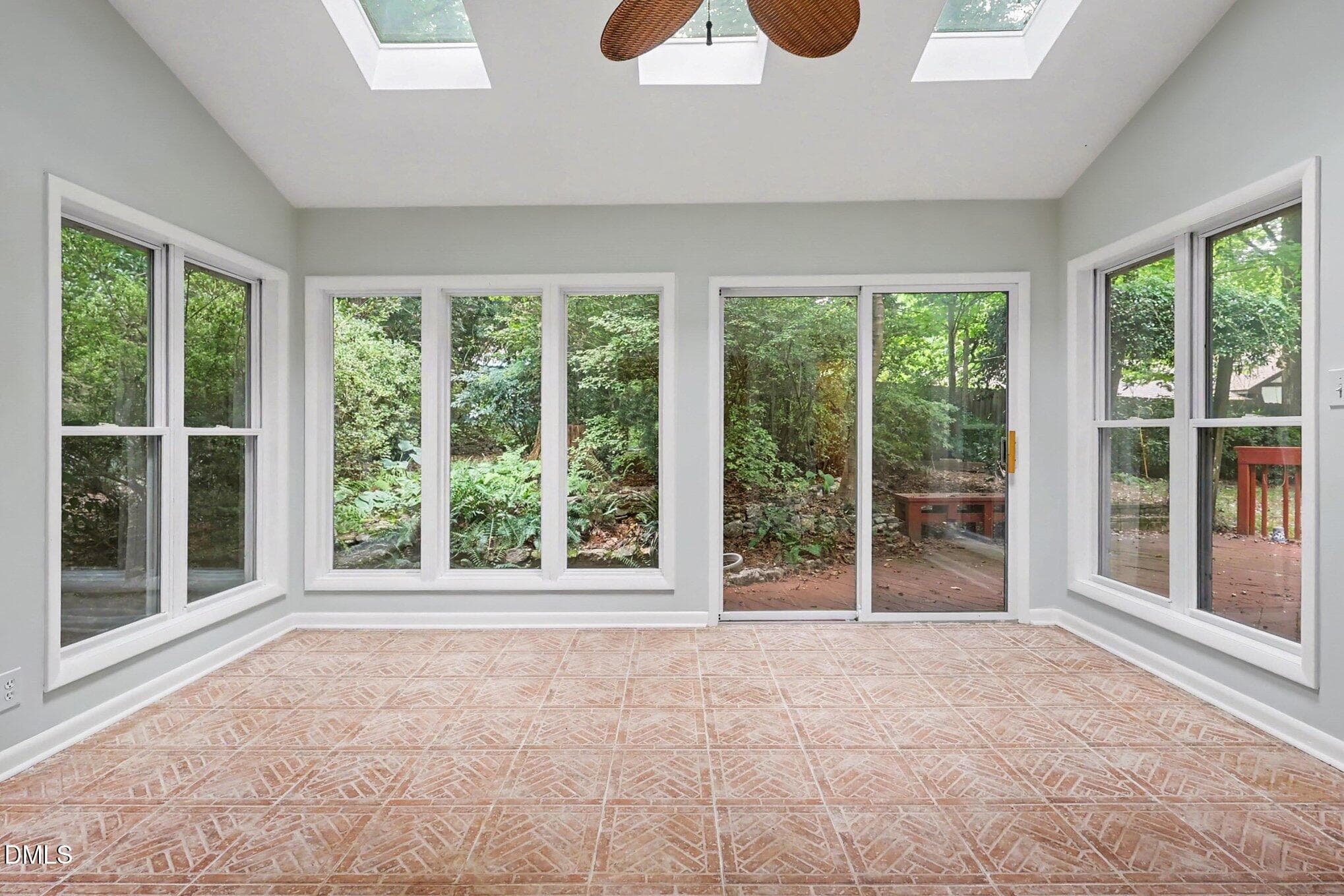 015_file_5550 - 814 Lake Forest Drive, Raleigh, NC 27615, Raleigh