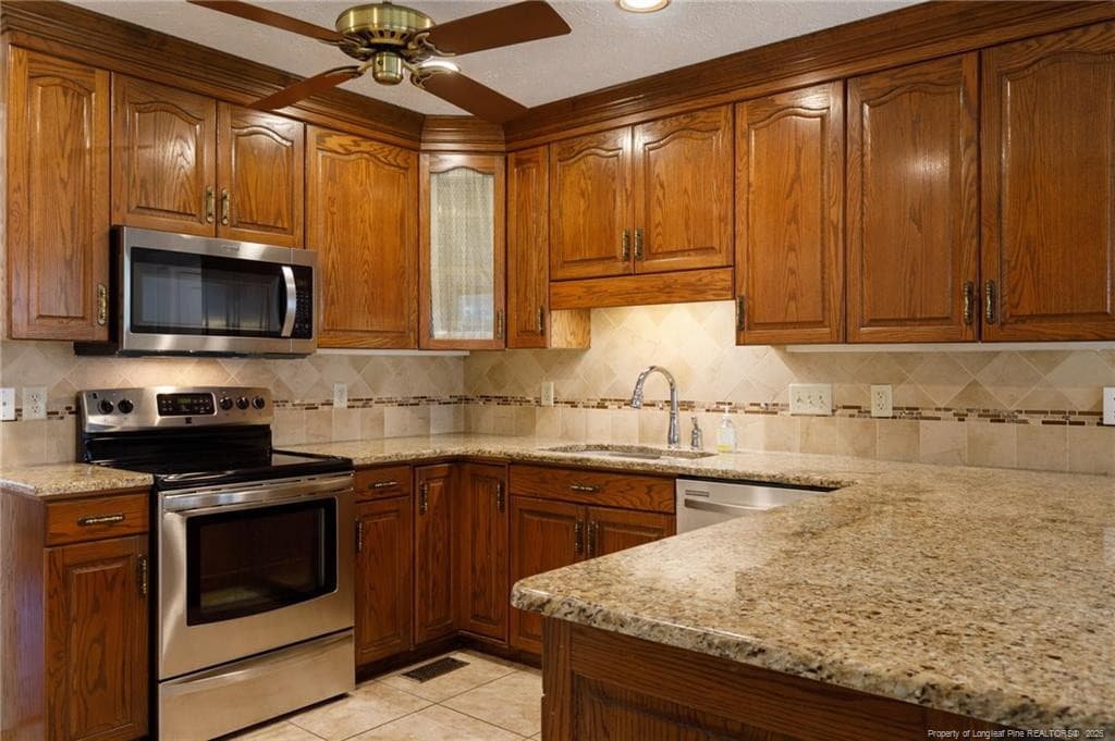 Photo 15 - 3691 Macqueen Court, Fayetteville, NC 28314, Fayetteville