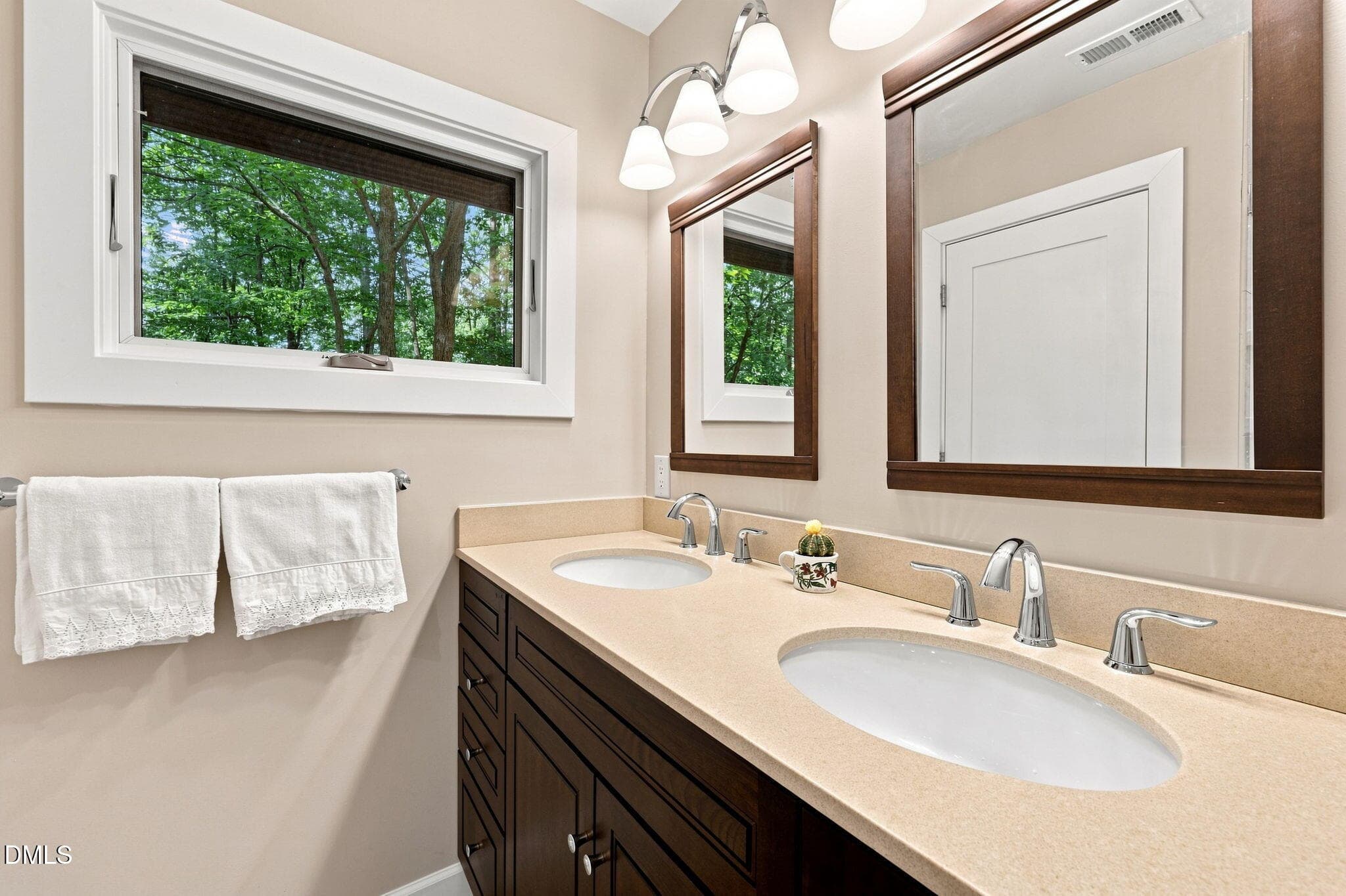 MBA sinks 1 - 72 Stoneridge Road 72, Durham, NC 27705, Durham