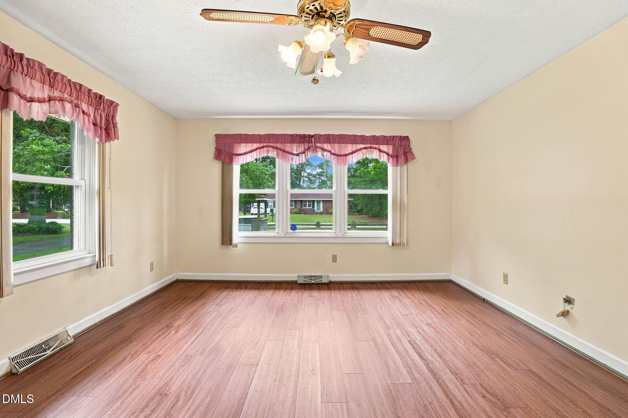Bonus Room 3 - 3615 Longleaf Drive NE, Elm City, NC 27822, Elm City