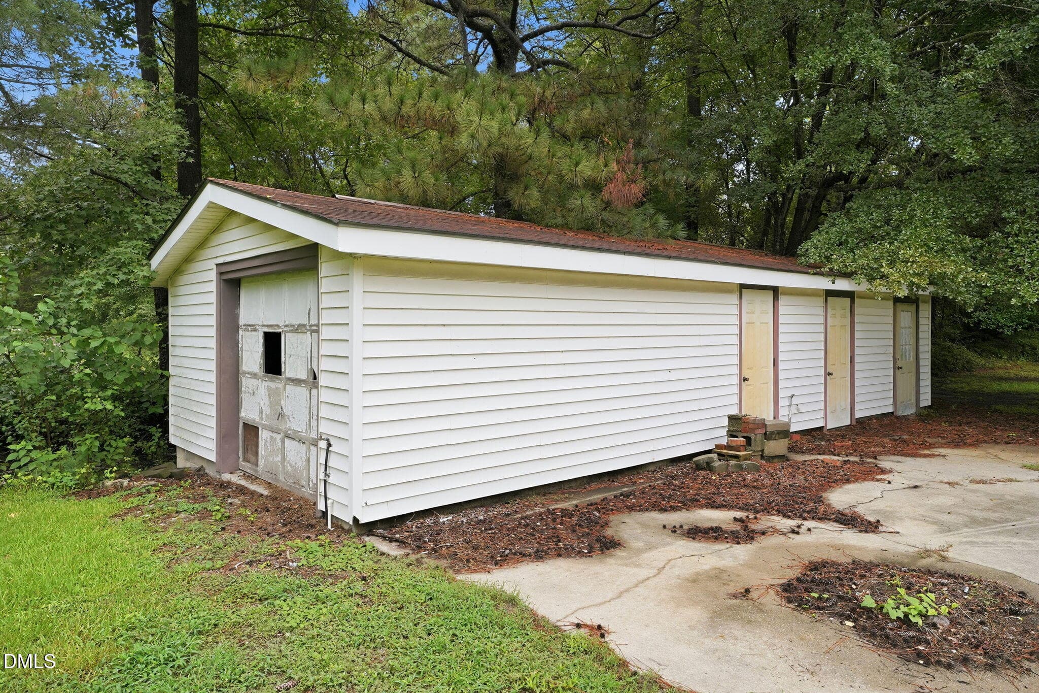 Shed - 3615 Longleaf Drive NE, Elm City, NC 27822, Elm City