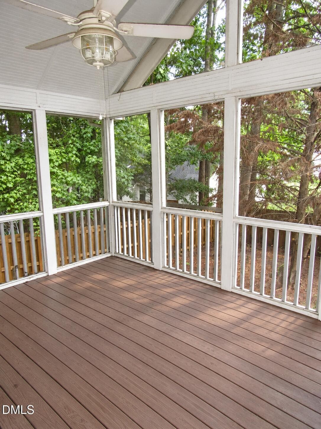 Screen porch - 2723 Clifton Avenue, Creedmoor, NC 27522