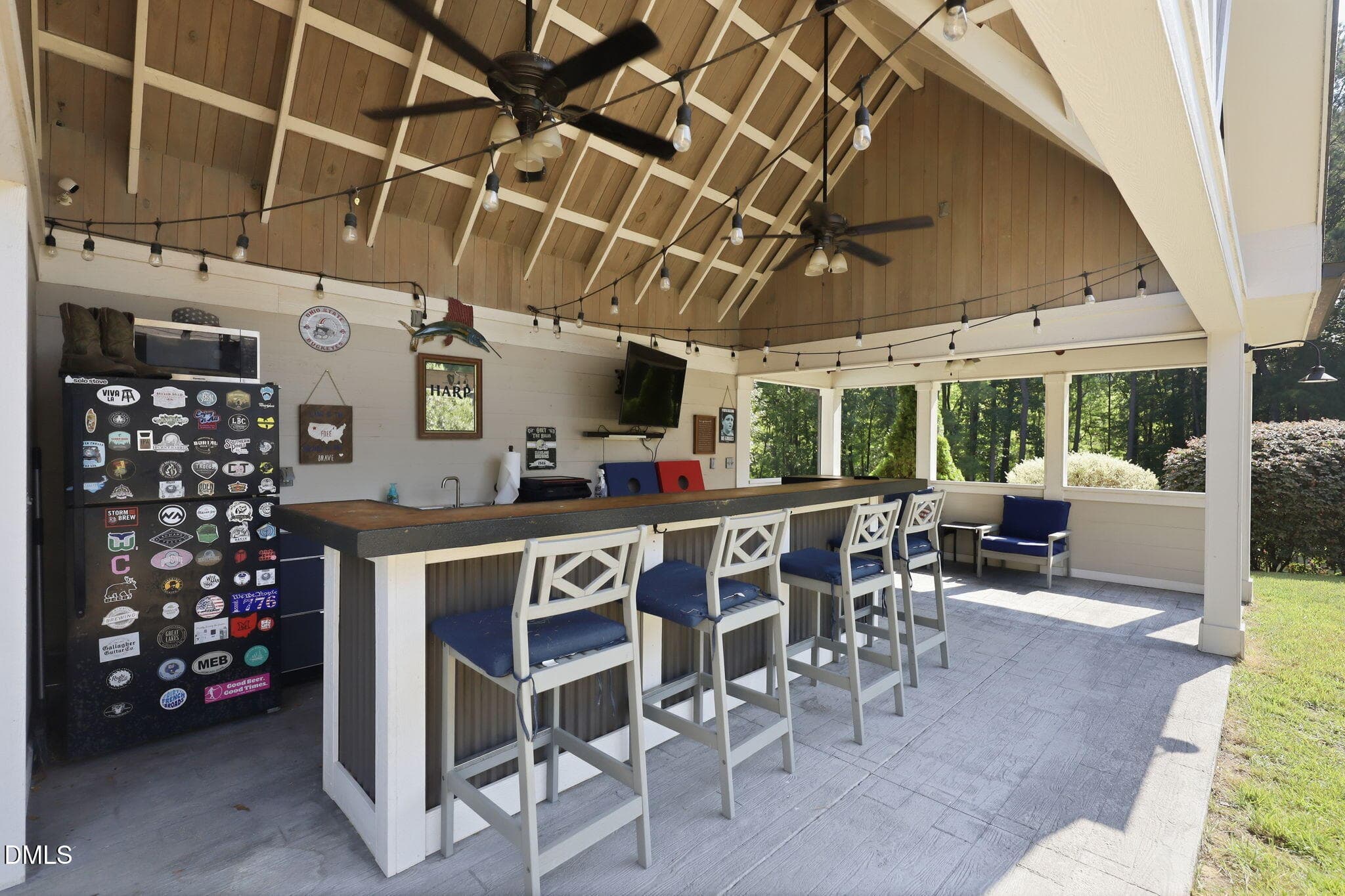 Outdoor bar/kitchen - 270 Rivers Edge Drive, Youngsville, NC 27596, Youngsville