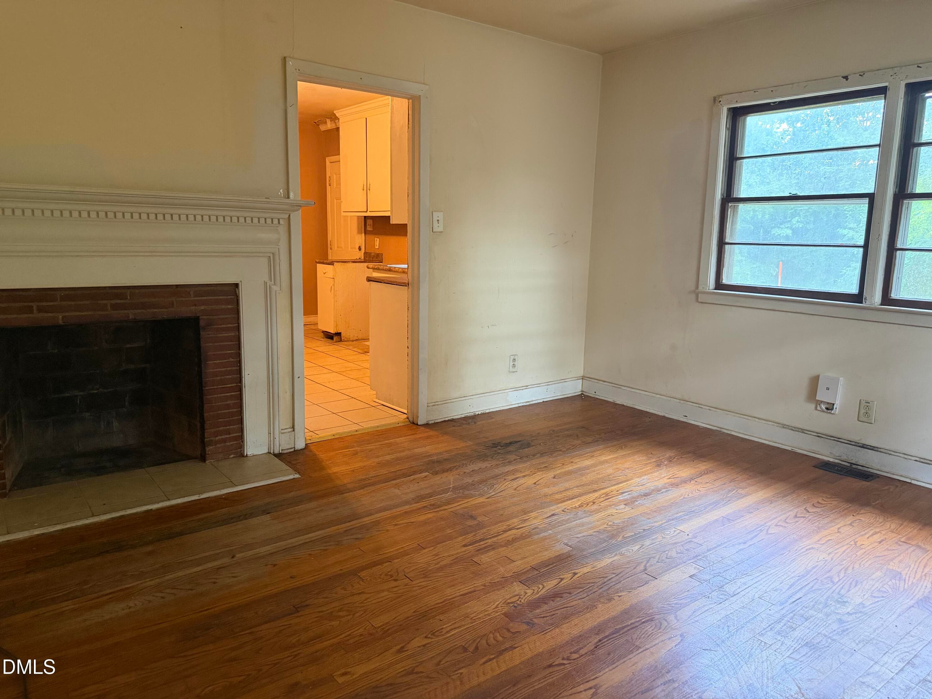 Family room - 645 Sunnybrook Road, Raleigh, NC 27610