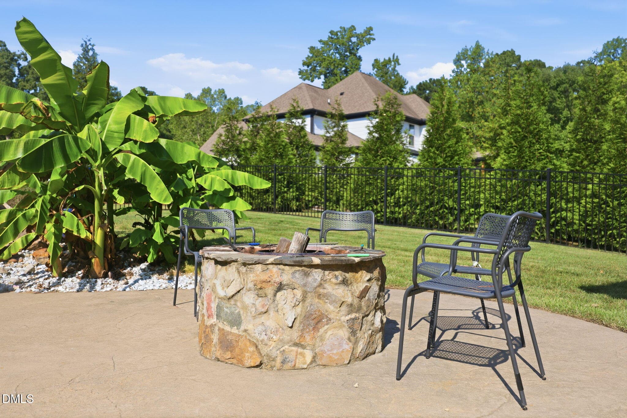 Fire pit - 270 Rivers Edge Drive, Youngsville, NC 27596, Youngsville