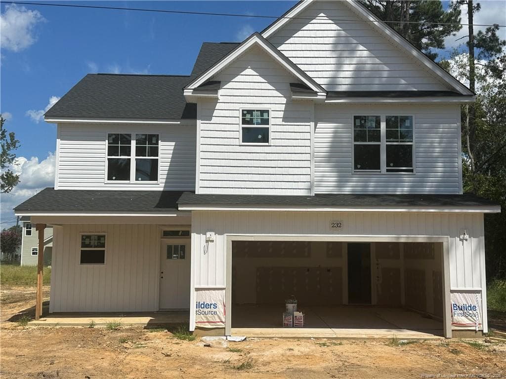 232 PRINCE CHARLES Drive, Fayetteville, NC 28311