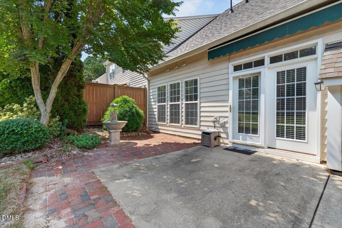 20-3904SunsetMapleCtRaleighNC27612_021 - 3904 Sunset Maple Court, Raleigh, NC 27612