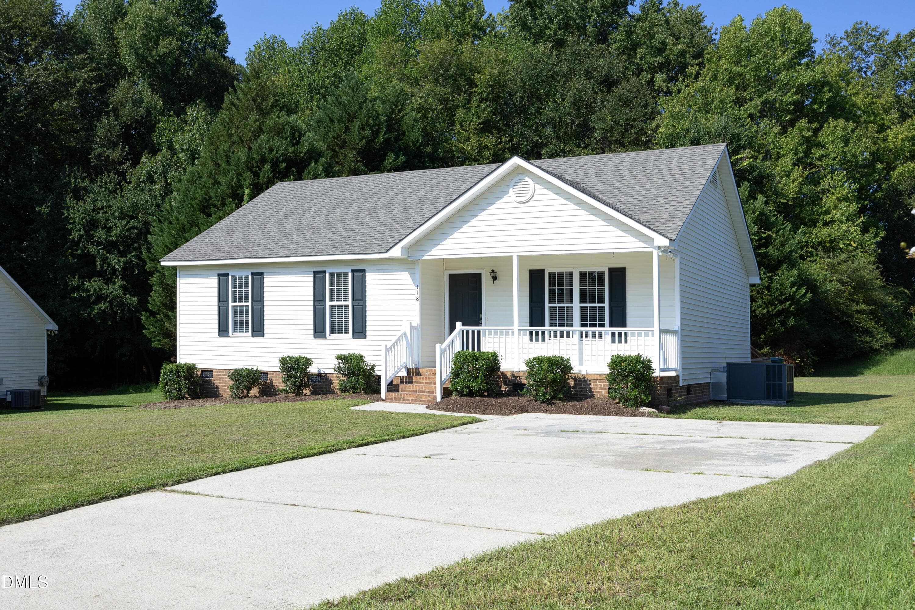 Front Elevation - 118 Mckenzie Circle, Clayton, NC 27520, Clayton