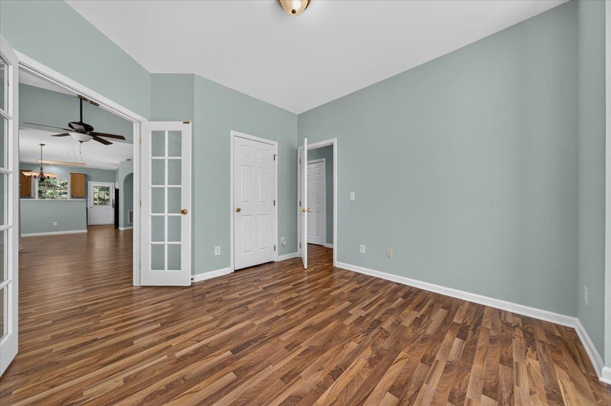 17-5045DeltaLakeDrRaleigh_017.jpg - 5045 Delta Lake Drive, Raleigh, NC 27612, Raleigh