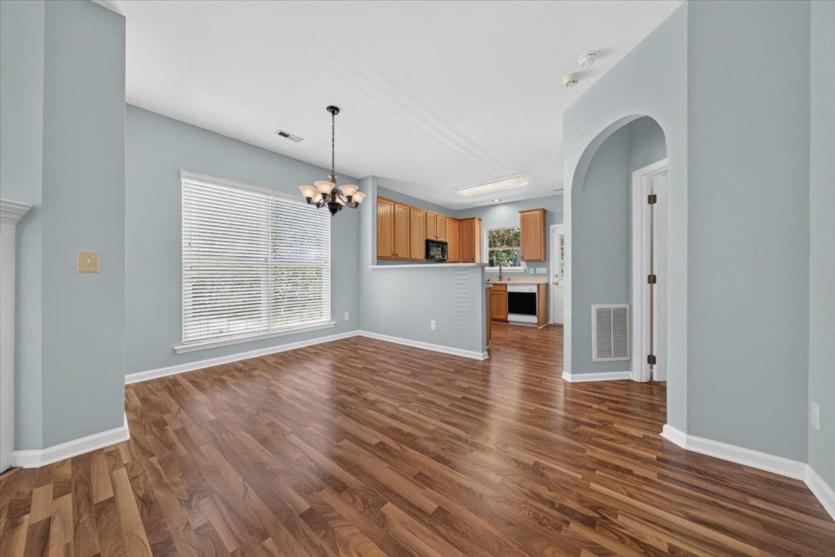 21-5045DeltaLakeDrRaleigh_021.jpg - 5045 Delta Lake Drive, Raleigh, NC 27612, Raleigh