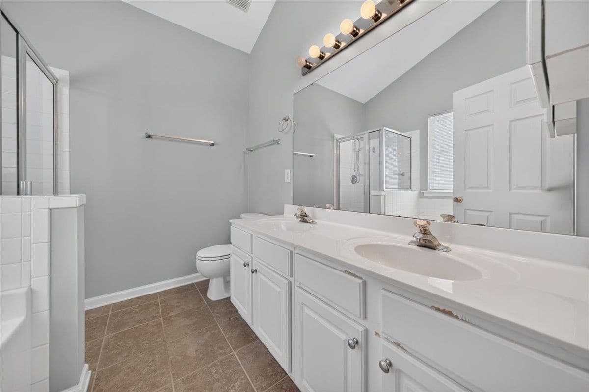 36-5045DeltaLakeDrRaleigh_036.jpg - 5045 Delta Lake Drive, Raleigh, NC 27612, Raleigh