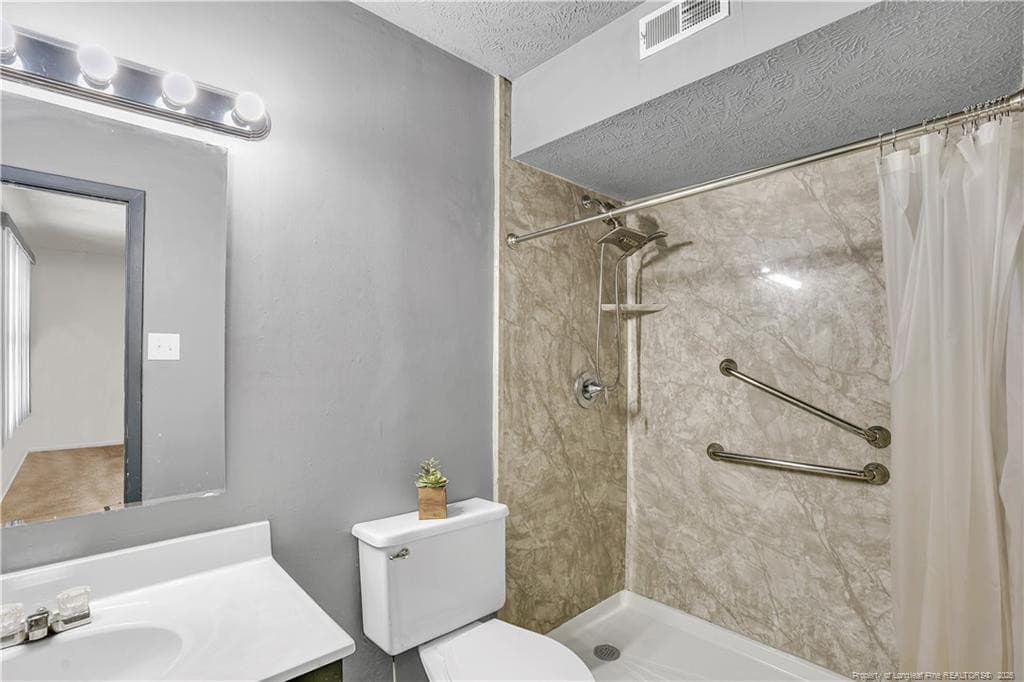 Photo 17 - 2180 Quail Ridge Drive, Fayetteville, NC 28304, Fayetteville