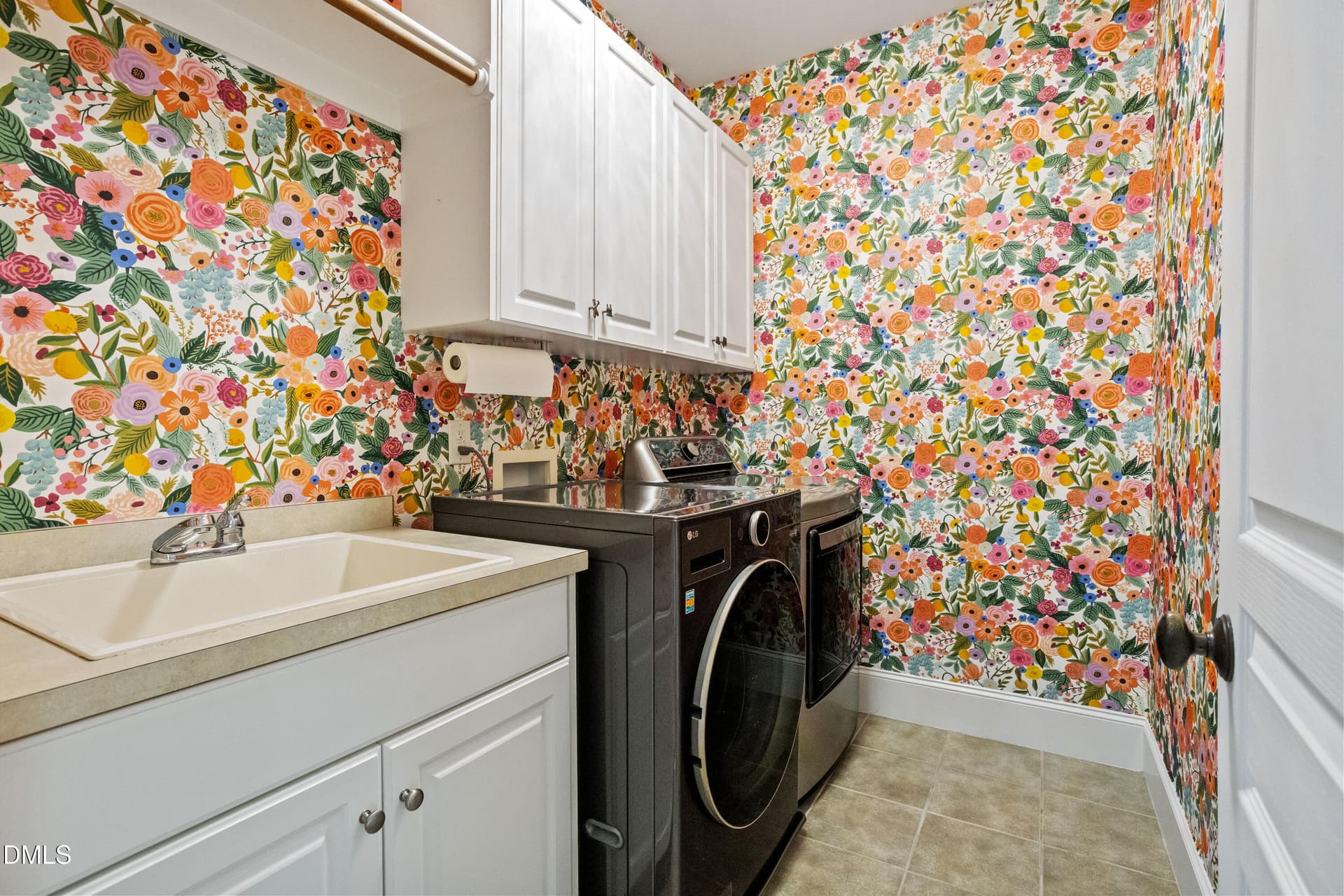Laundry - 3720 Grandbridge Drive, Apex, NC 27539