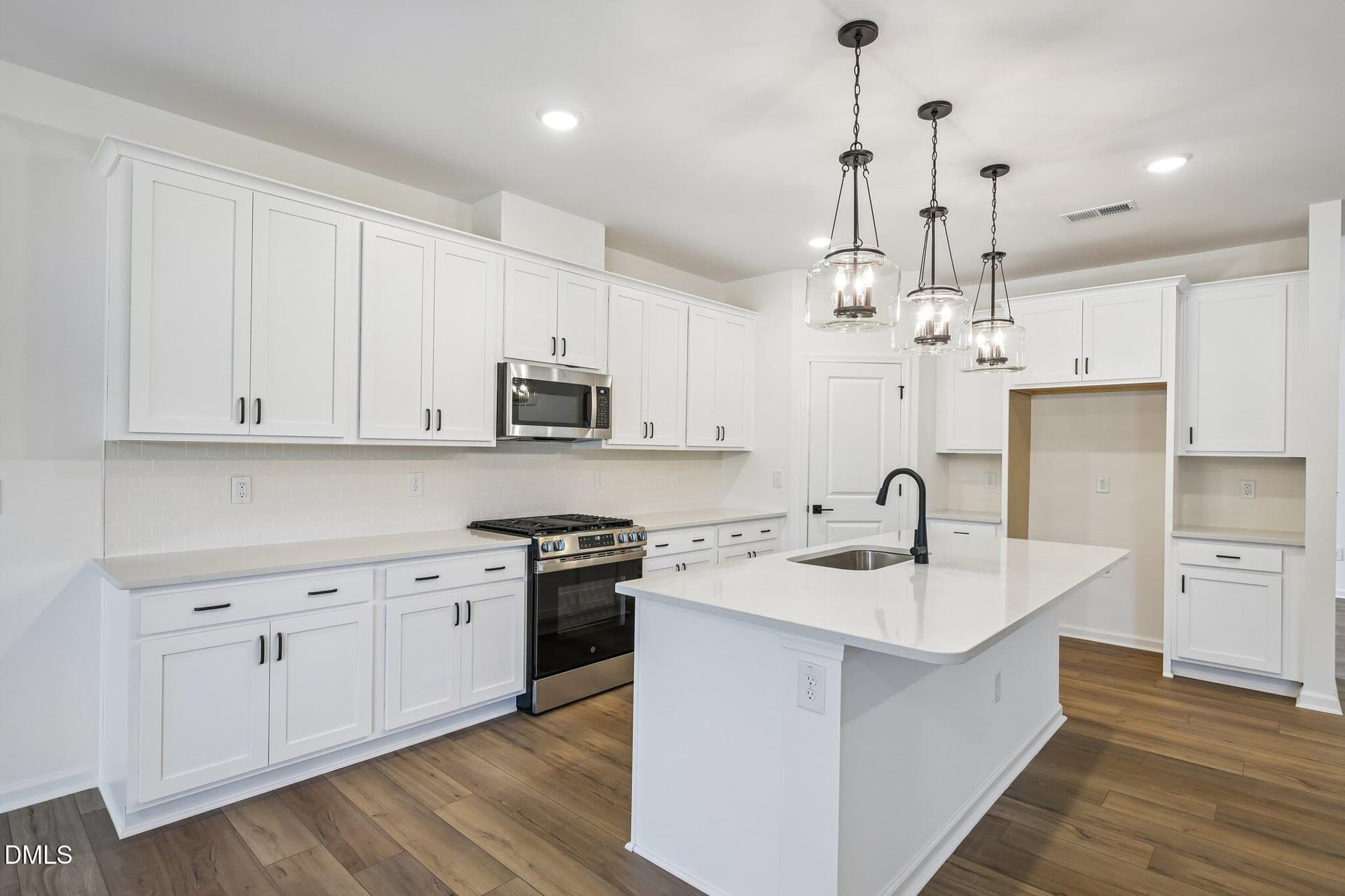 14-web-or-mls-Moonflower Ln-S1905-014 - 2228 Seraphic Way 386, Rolesville, NC 27571