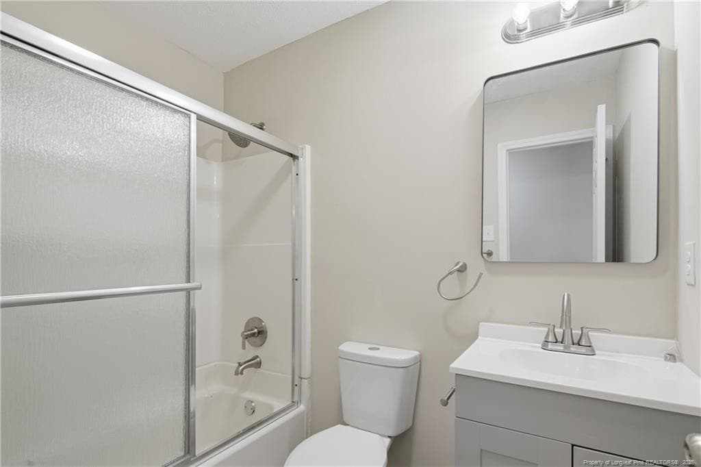 Photo 32 - 2811 Coronada Parkway, Fayetteville, NC 28306, Fayetteville