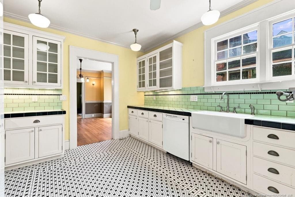 Photo 6 - 115 Hale Street, Fayetteville, NC 28301, Fayetteville