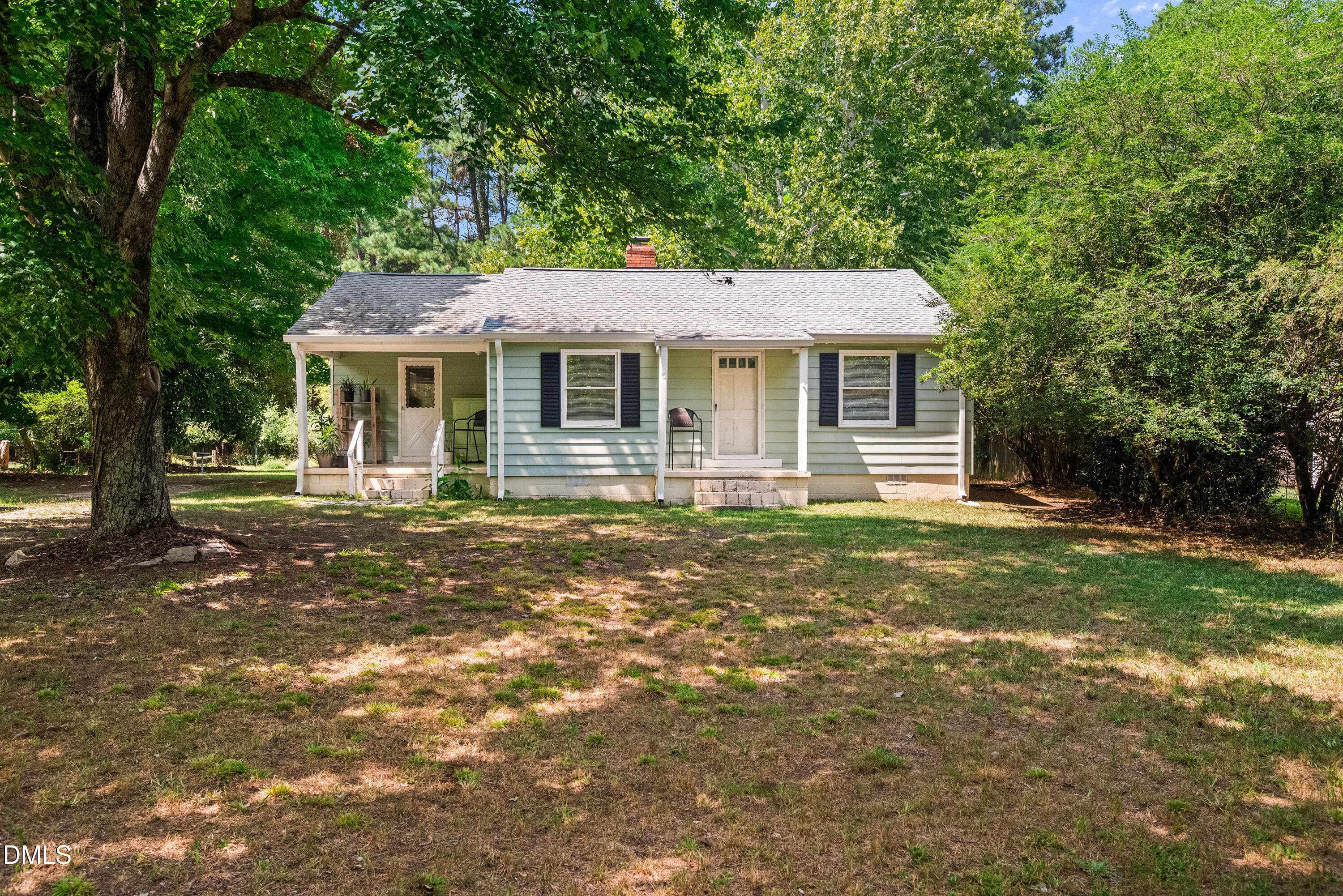 10721 Six Forks Road, Raleigh, NC 27614