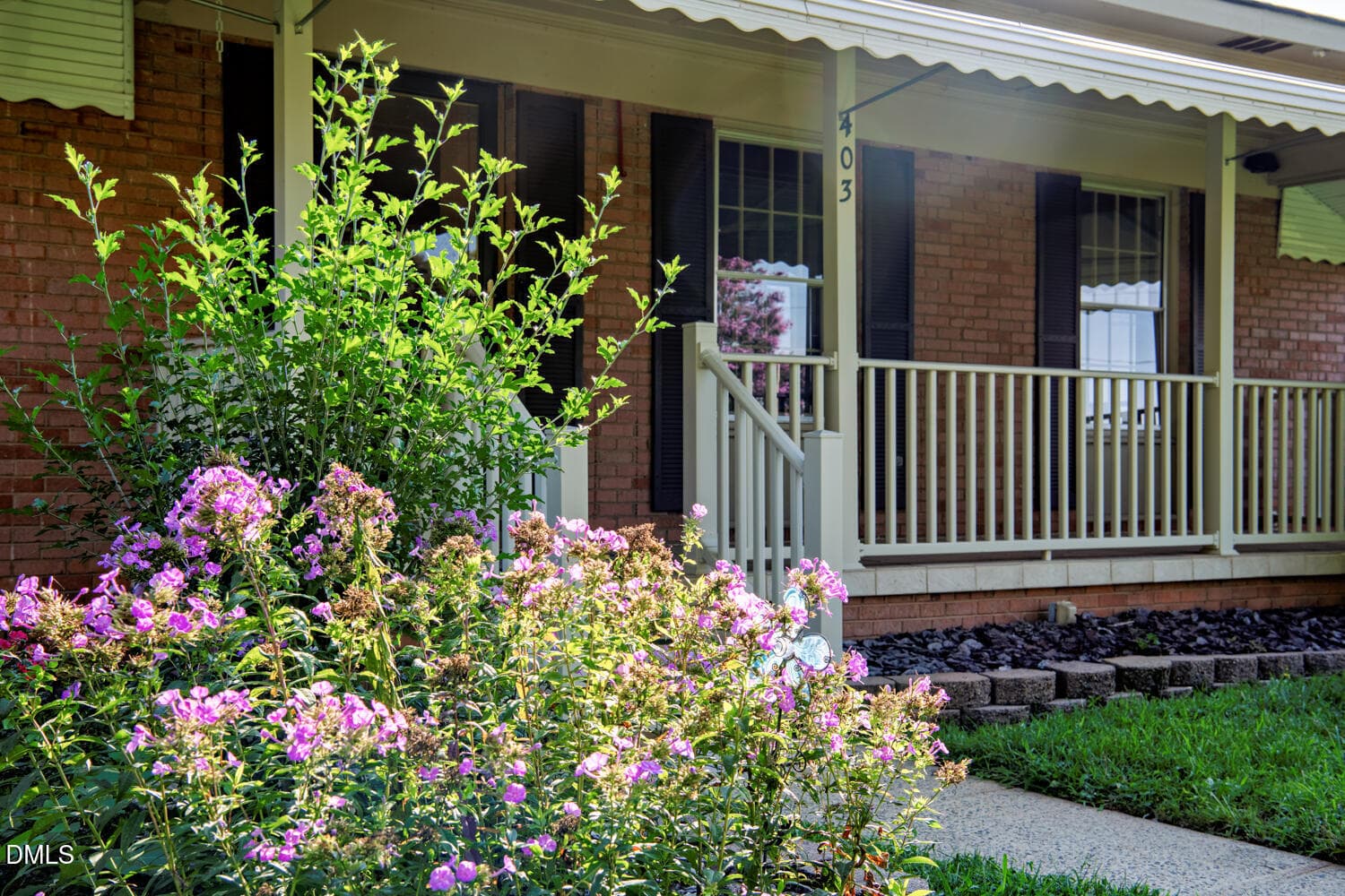 21-Web Ready-NCR_9458-HDR - 403 E Mcpherson Drive, Mebane, NC 27302, Mebane