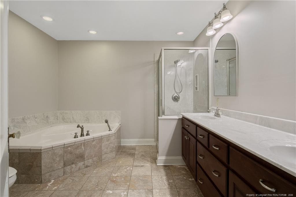 Photo 31 - 597 Greenland Drive, Fayetteville, NC 28305, Fayetteville