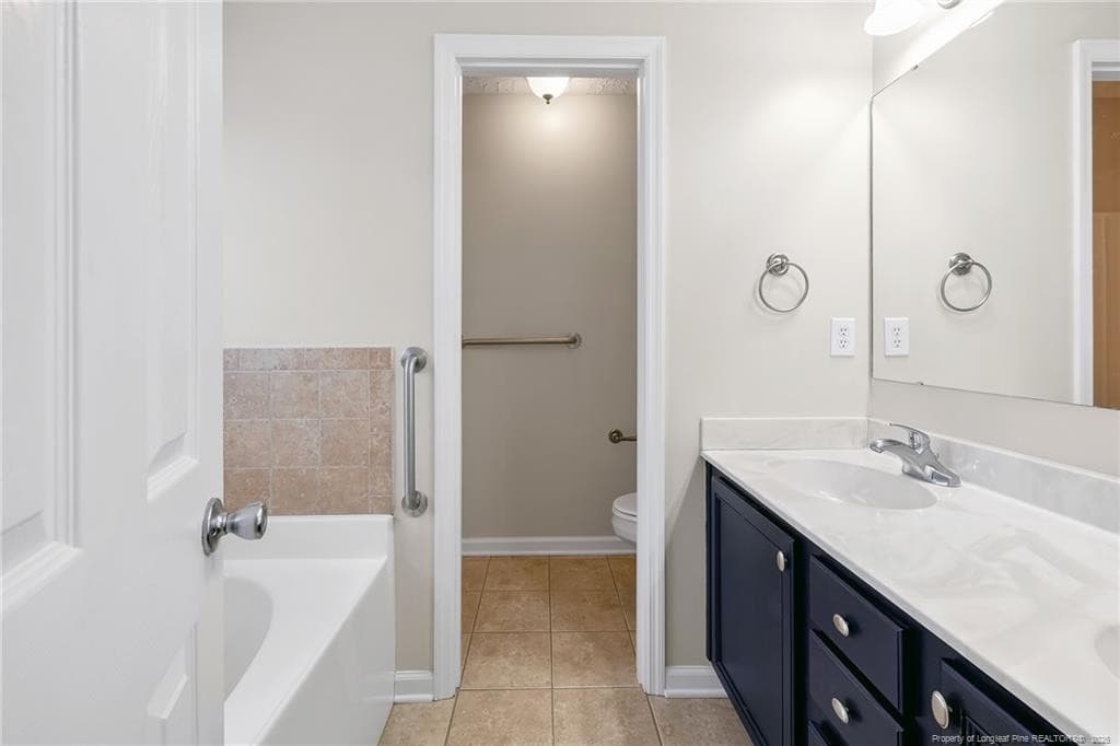 Photo 22 - 1482 Avoncroft Drive, Fayetteville, NC 28306, Fayetteville