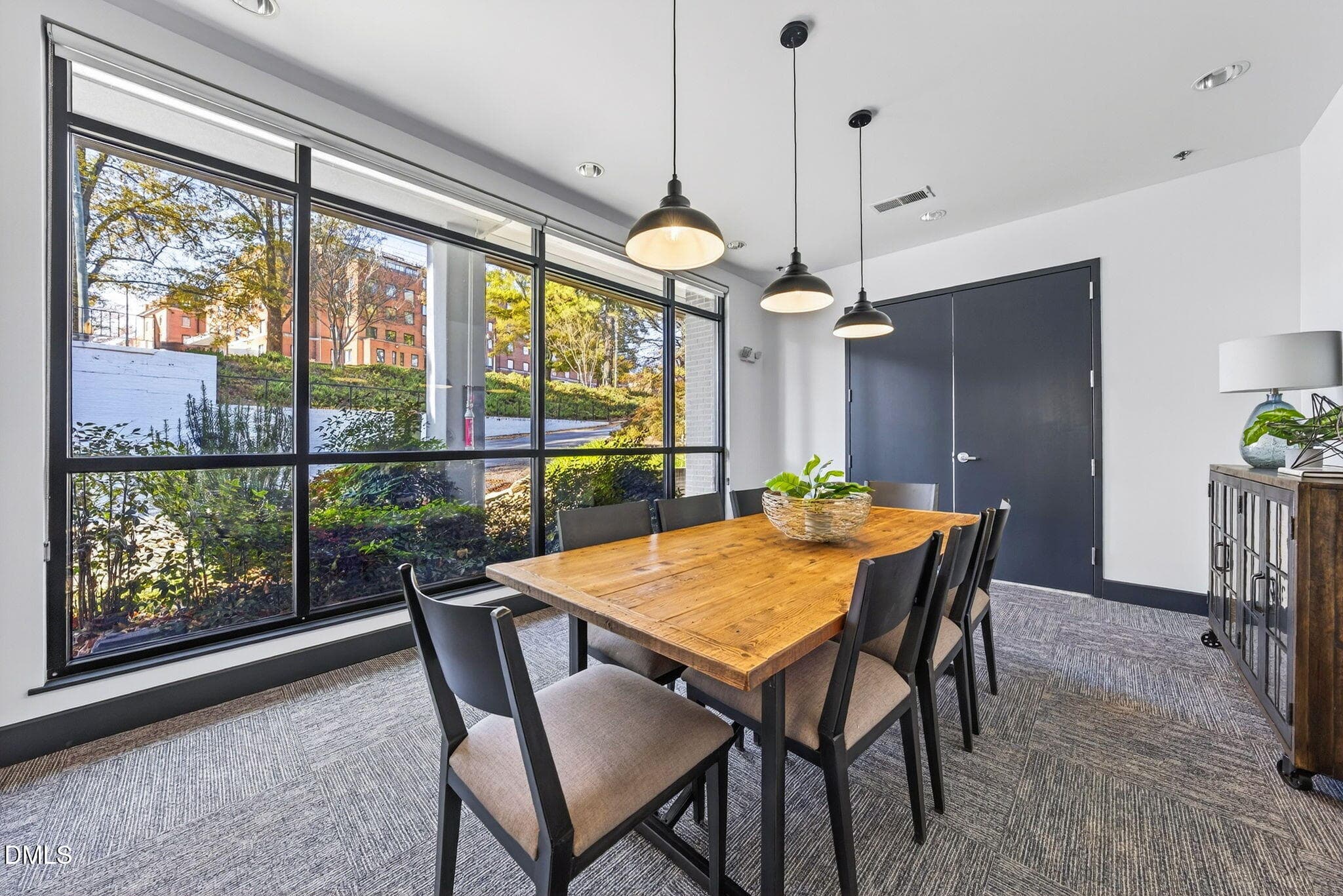7-web-or-mls-1300 St Marys St (9 of 23) - 1300 Saint Marys Street 203, Raleigh, NC 27605, Raleigh