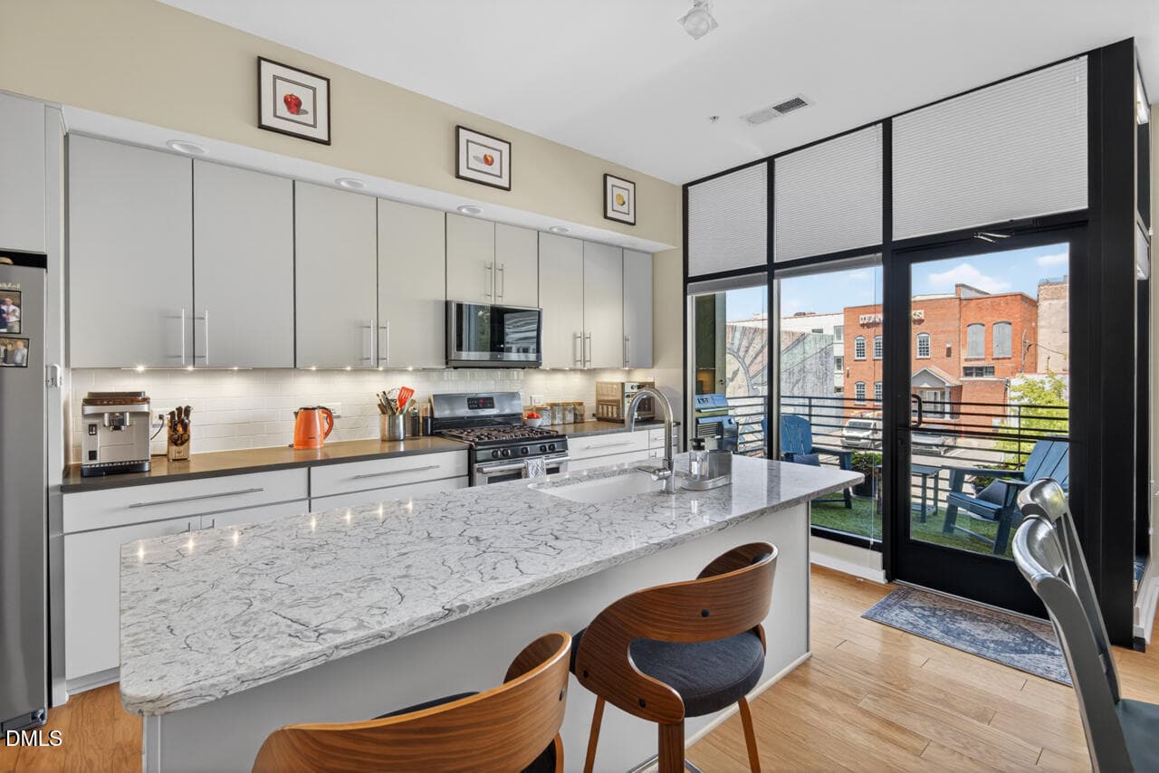 26 - 130 E Main Street 201, Durham, NC 27701, Durham