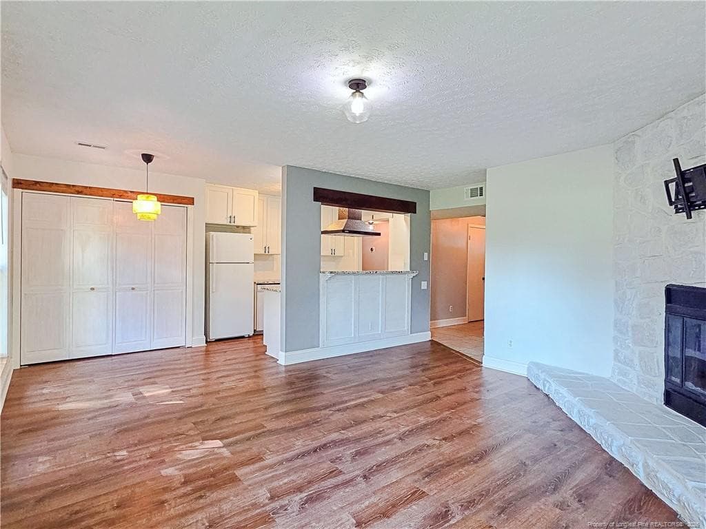 Photo 10 - 4305 Falls Drive, Hope Mills, NC 28348, Hope Mills