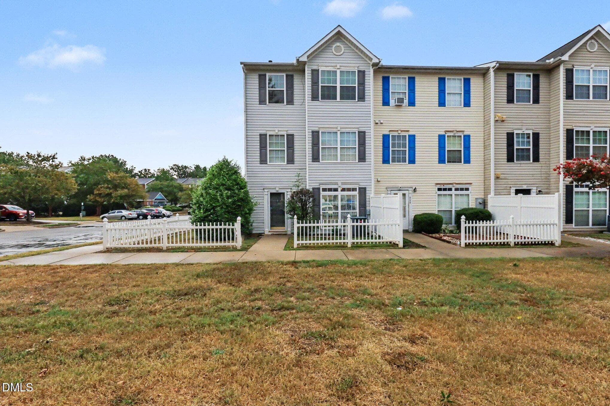 8600 Neuse Landing Lane, Raleigh, NC 27616