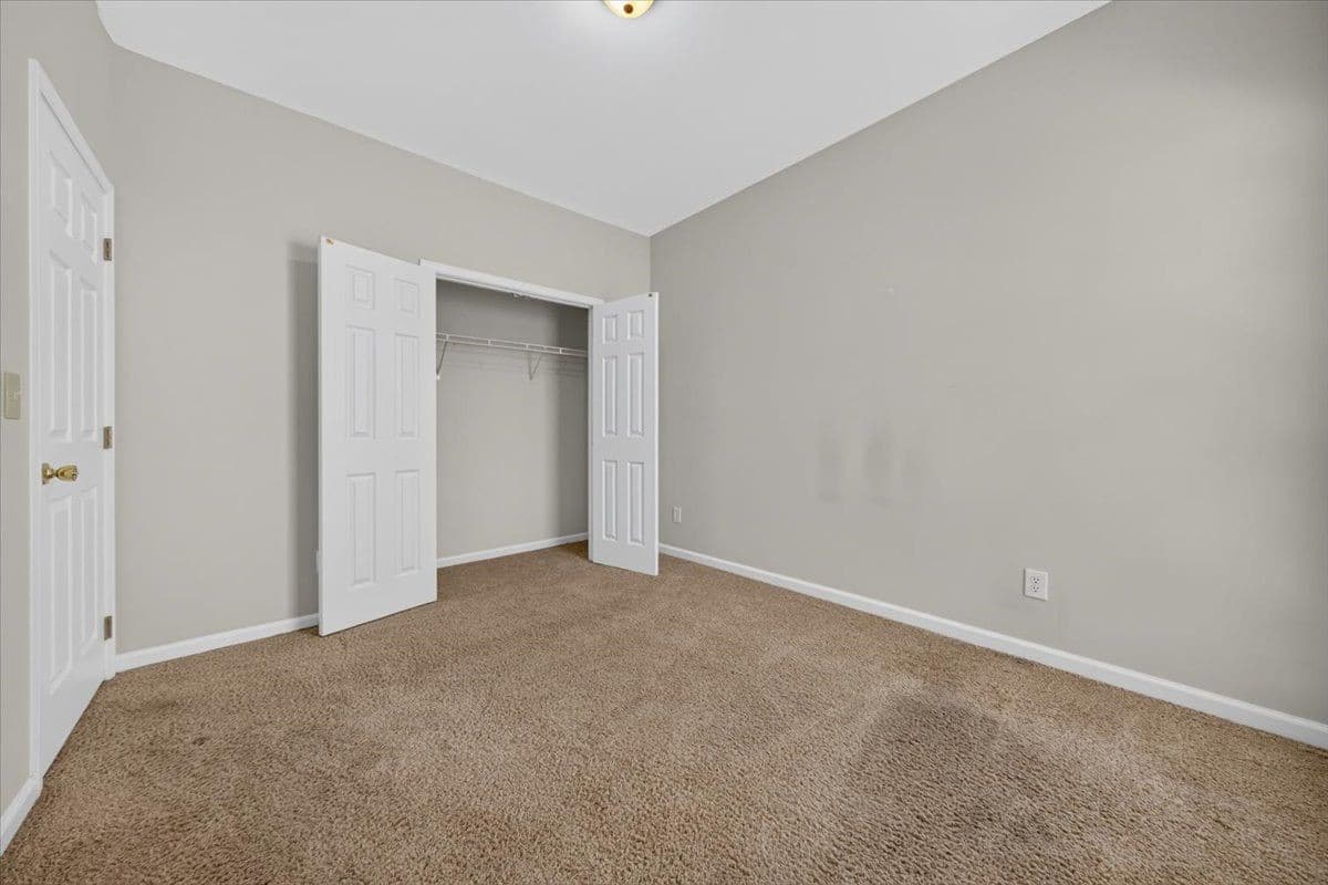 43-5045DeltaLakeDrRaleigh_043.jpg - 5045 Delta Lake Drive, Raleigh, NC 27612, Raleigh