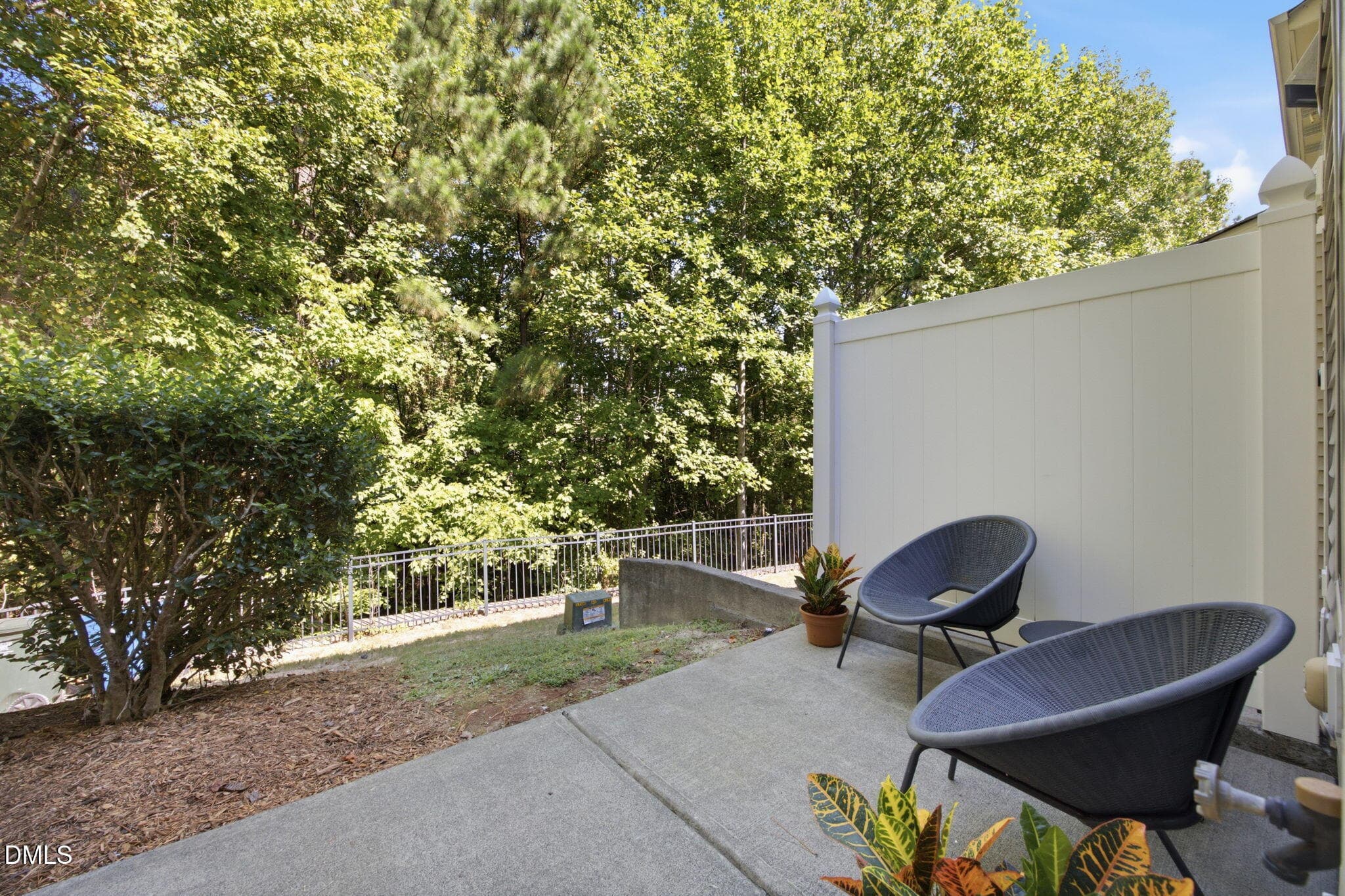 24-web-or-mls-IMG_4453 - 8505 Quarton Drive, Raleigh, NC 27616, Raleigh