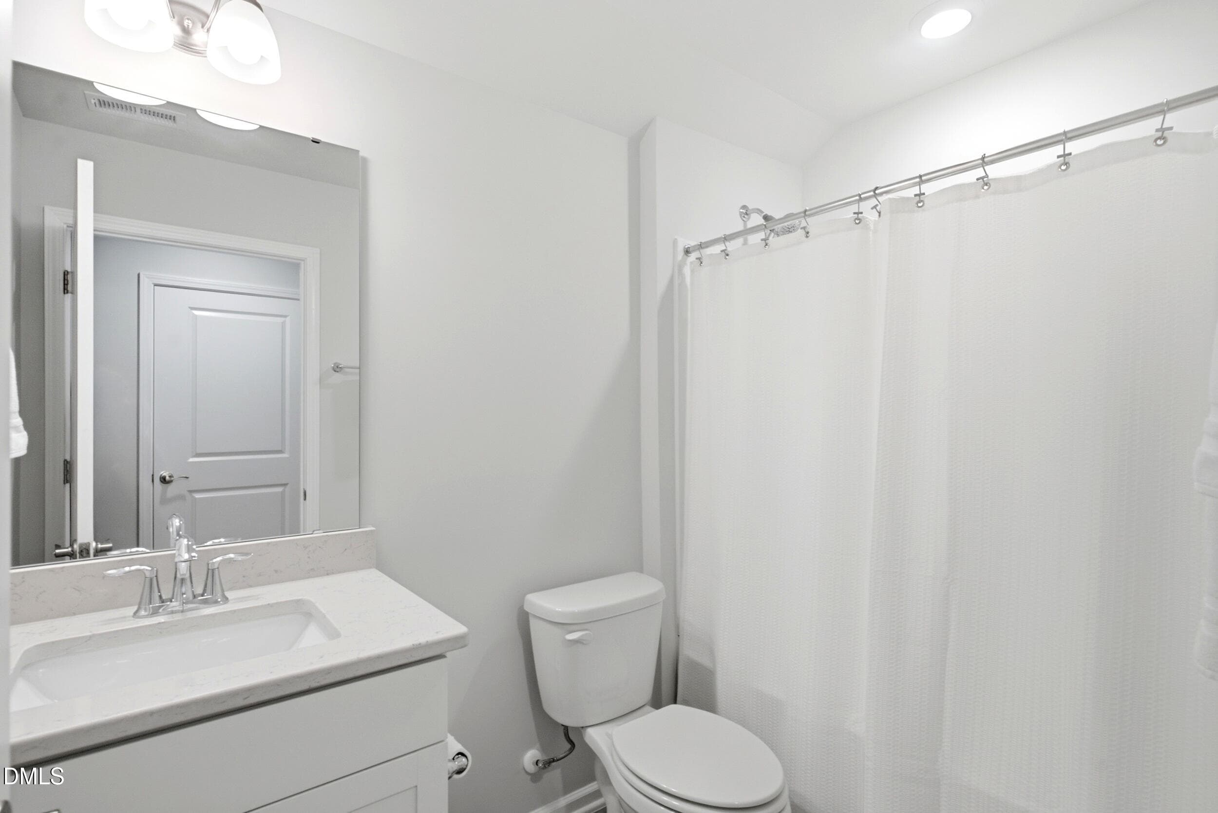Upstairs bath - 1400 Nichols Crk Road, Durham, NC 27703, Durham