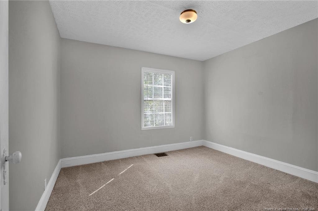 Photo 21 - 611 Glenville Avenue, Fayetteville, NC 28303, Fayetteville