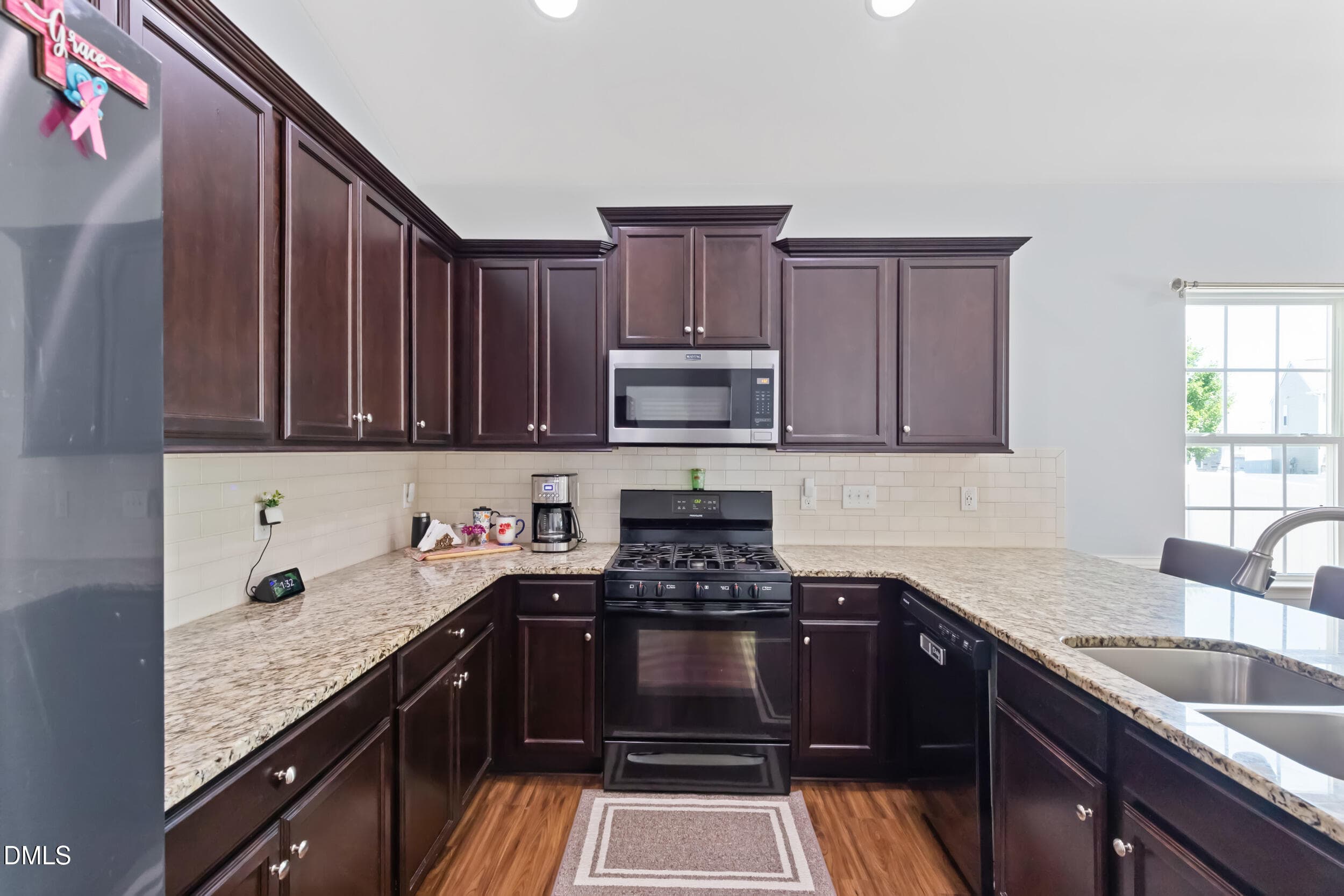 Kitchen - 110 N Great White Way, Clayton, NC 27527, Clayton