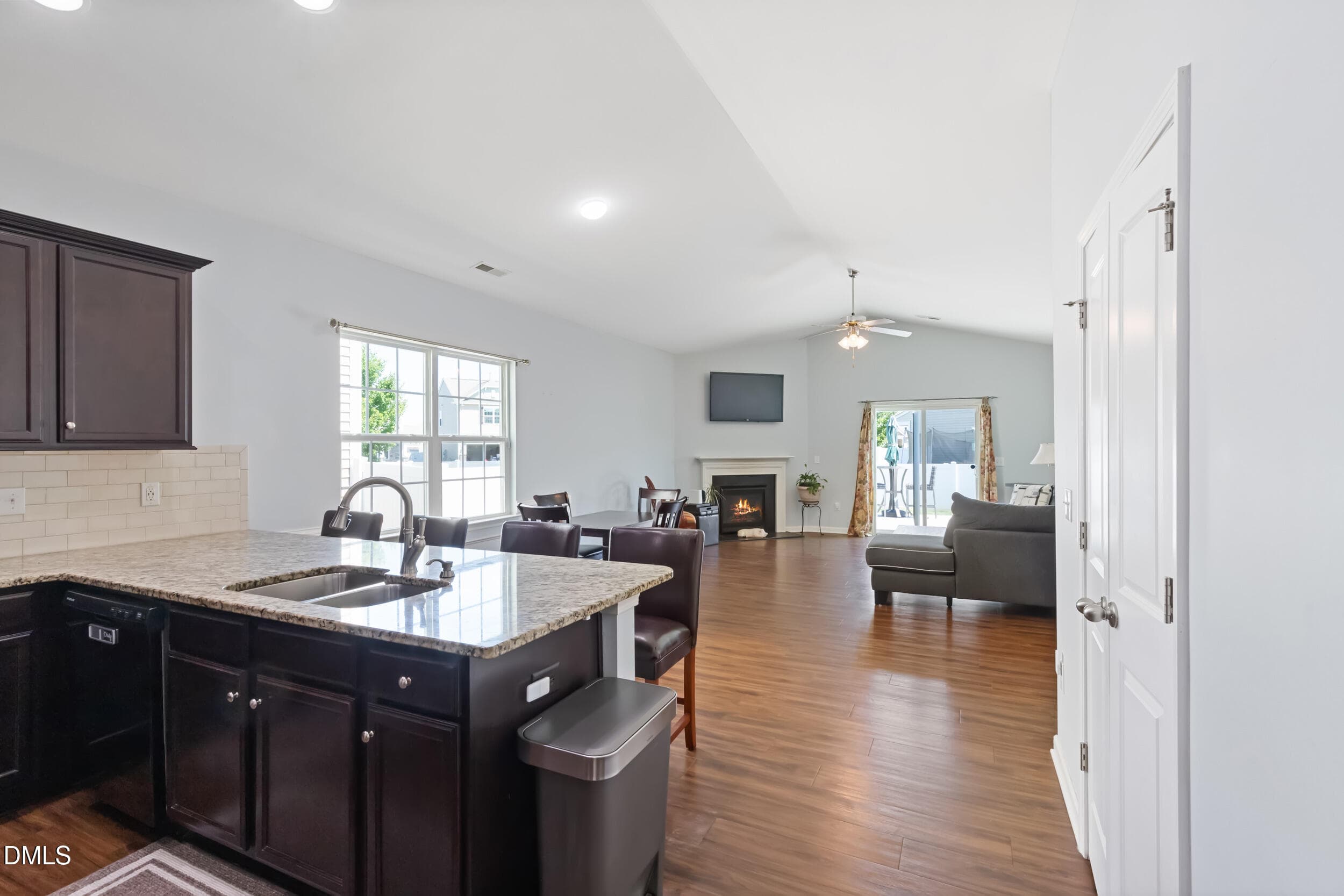 Kitchen - 110 N Great White Way, Clayton, NC 27527, Clayton