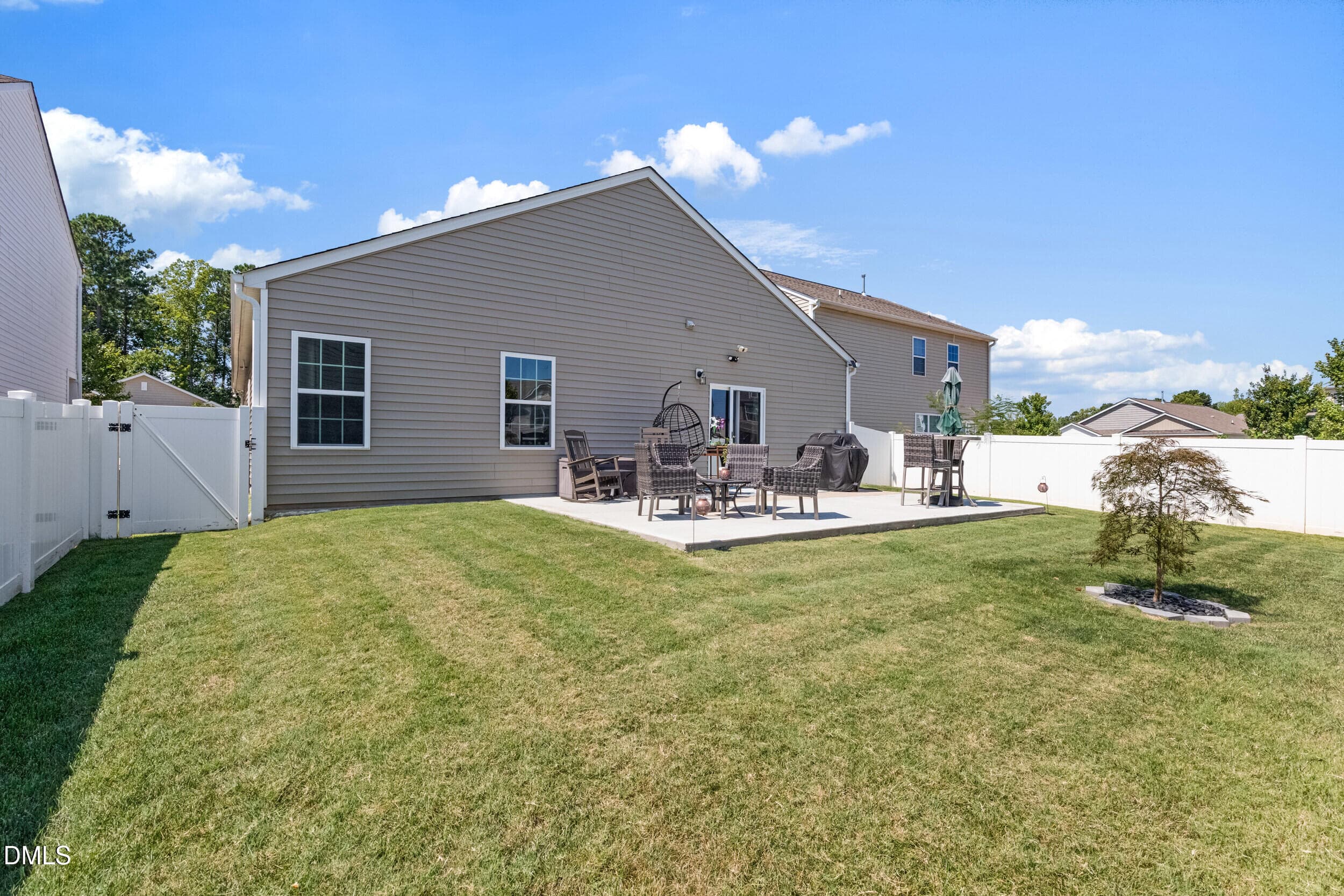 Back of Structure - 110 N Great White Way, Clayton, NC 27527, Clayton