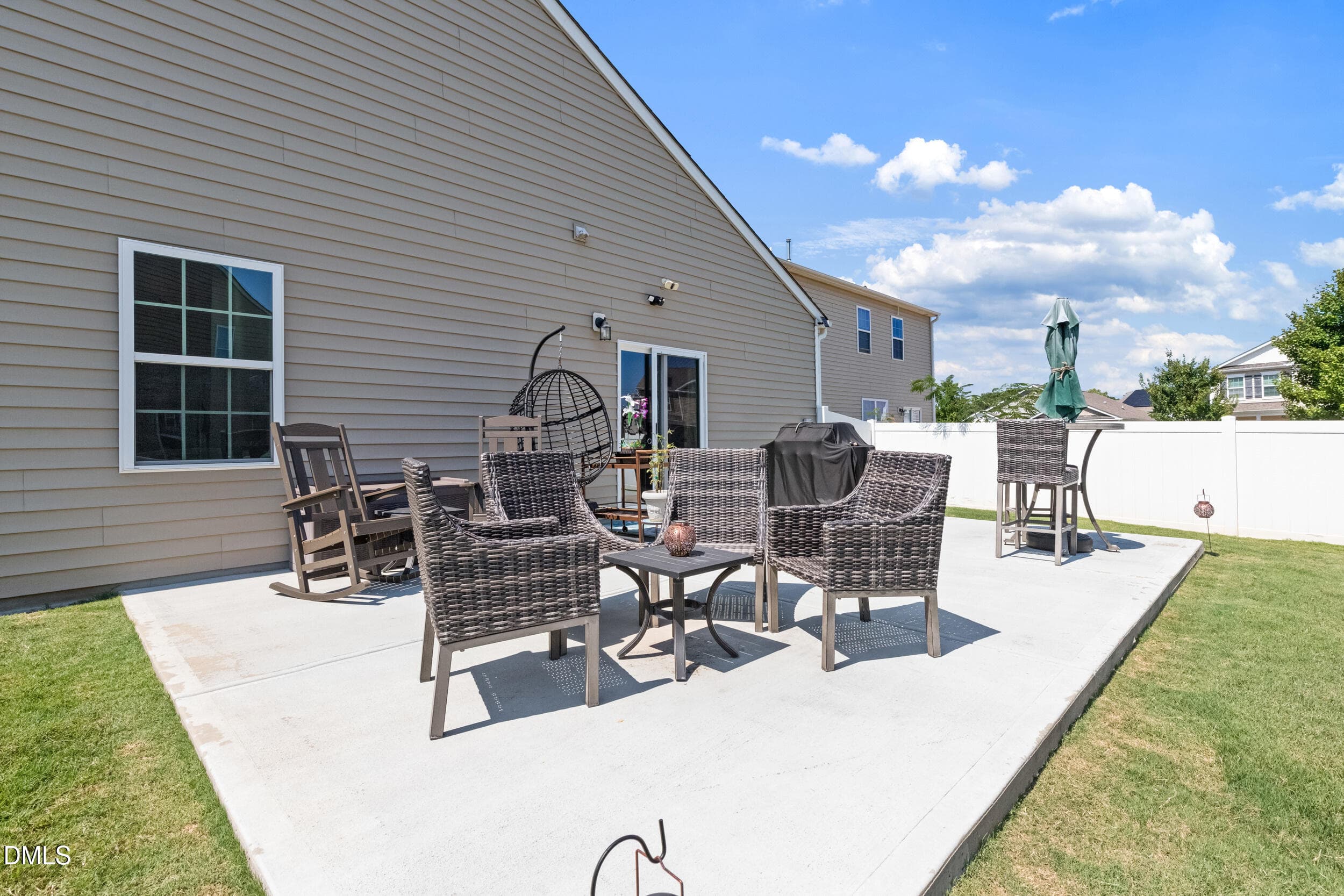 Patio - 110 N Great White Way, Clayton, NC 27527, Clayton