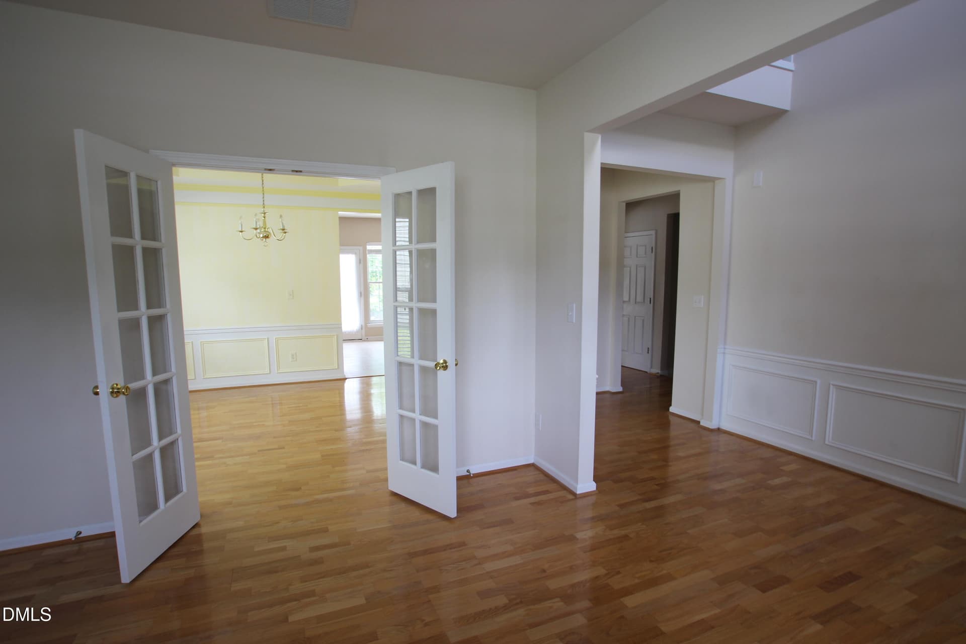 3. Living b - 503 Crescendo Drive, Morrisville, NC 27560