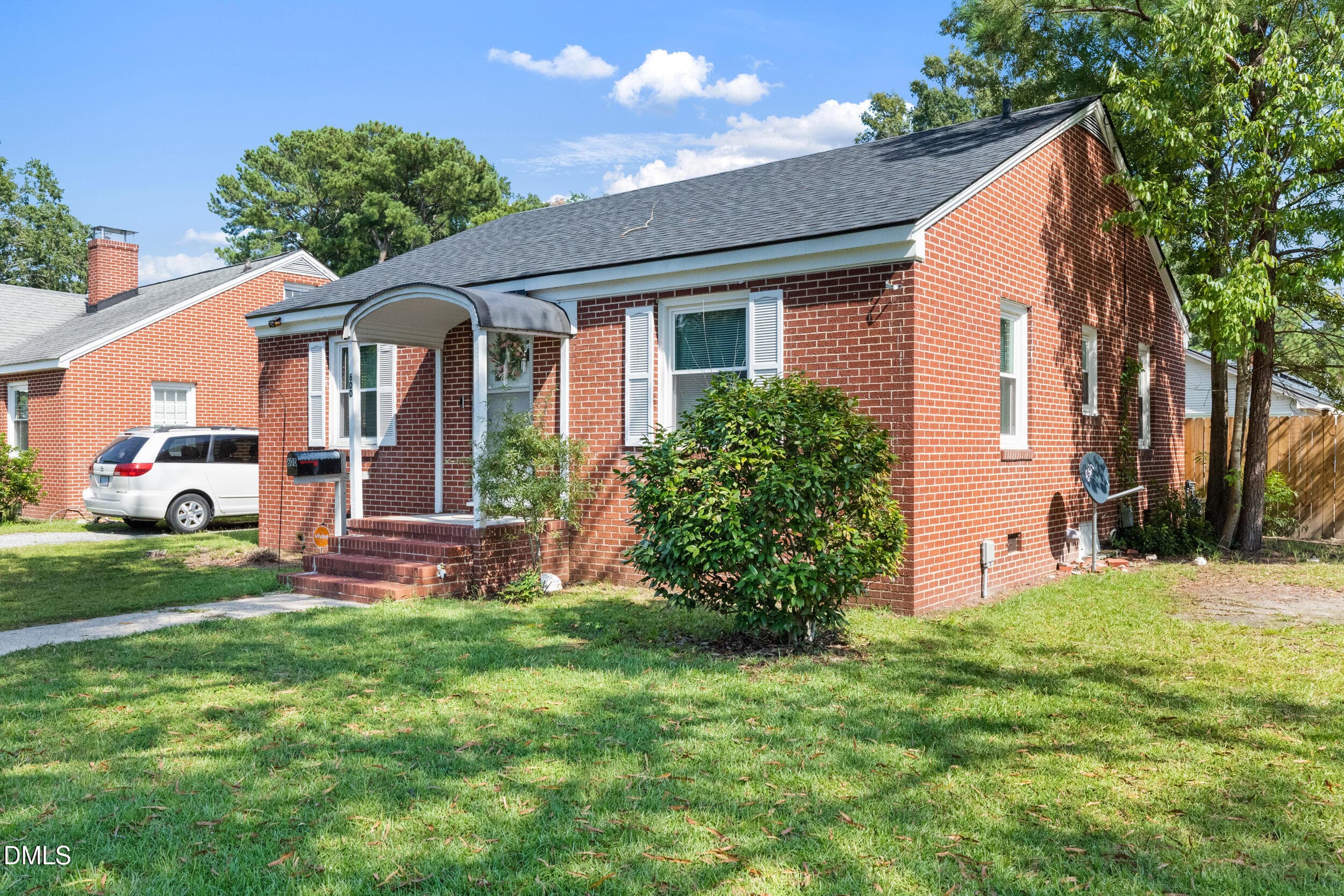 600 N Raiford Street, Selma, NC 27576