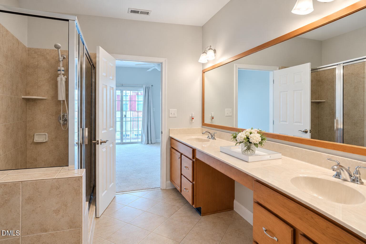 Primary bath - 9211 Calabria Drive 117, Raleigh, NC 27617, Raleigh