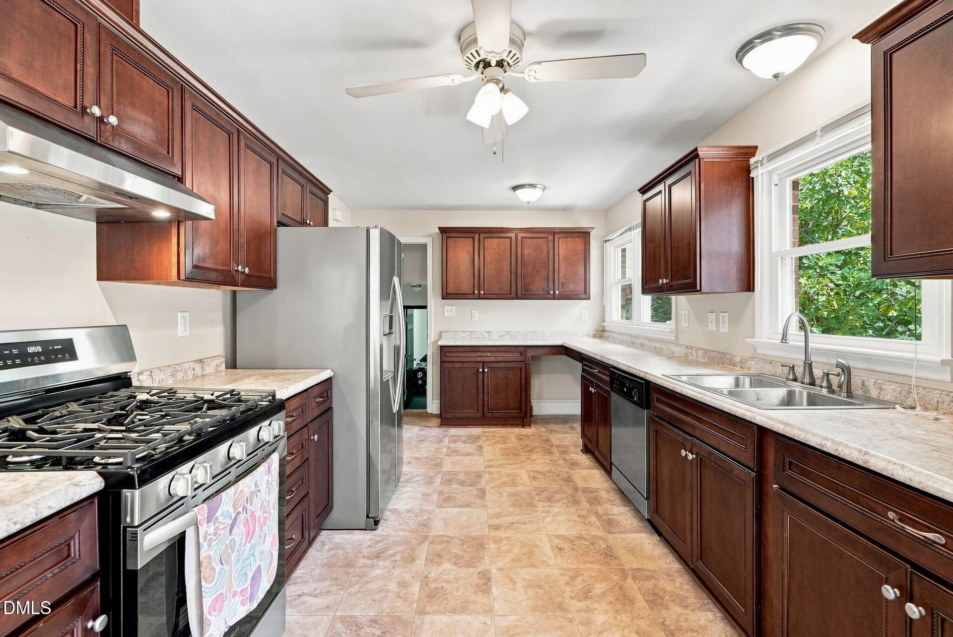 1201 S Crescent Drive-16 - 1201 S Crescent Drive, Smithfield, NC 27577