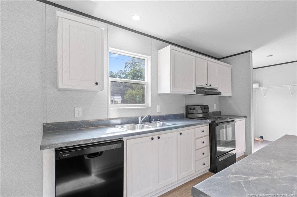 Photo 10 - 4058 Lodge Drive, Wade, NC 28395, Wade