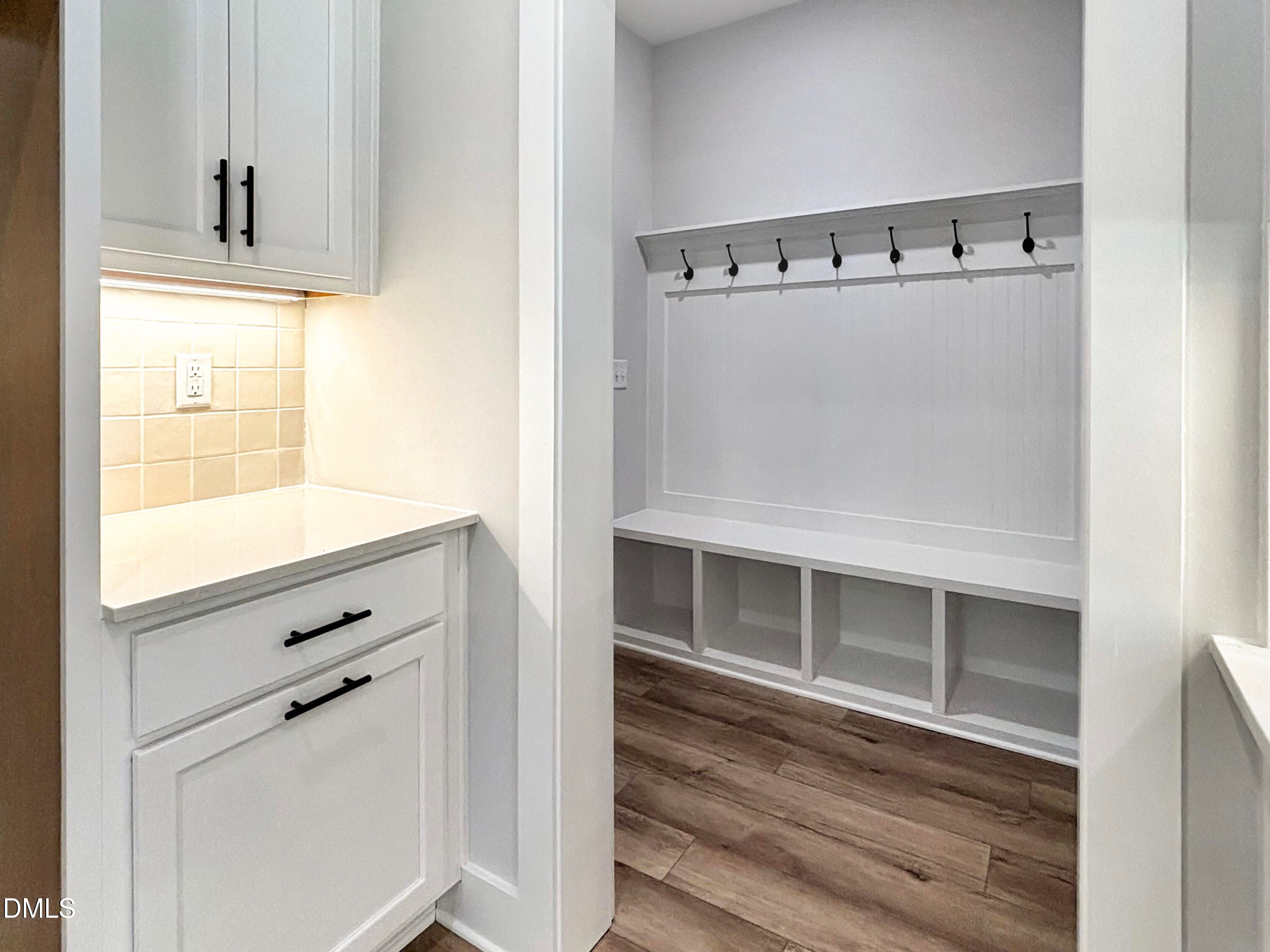 Under Cabinet Lighting - 83 Bluestone Drive, Lillington, NC 27546