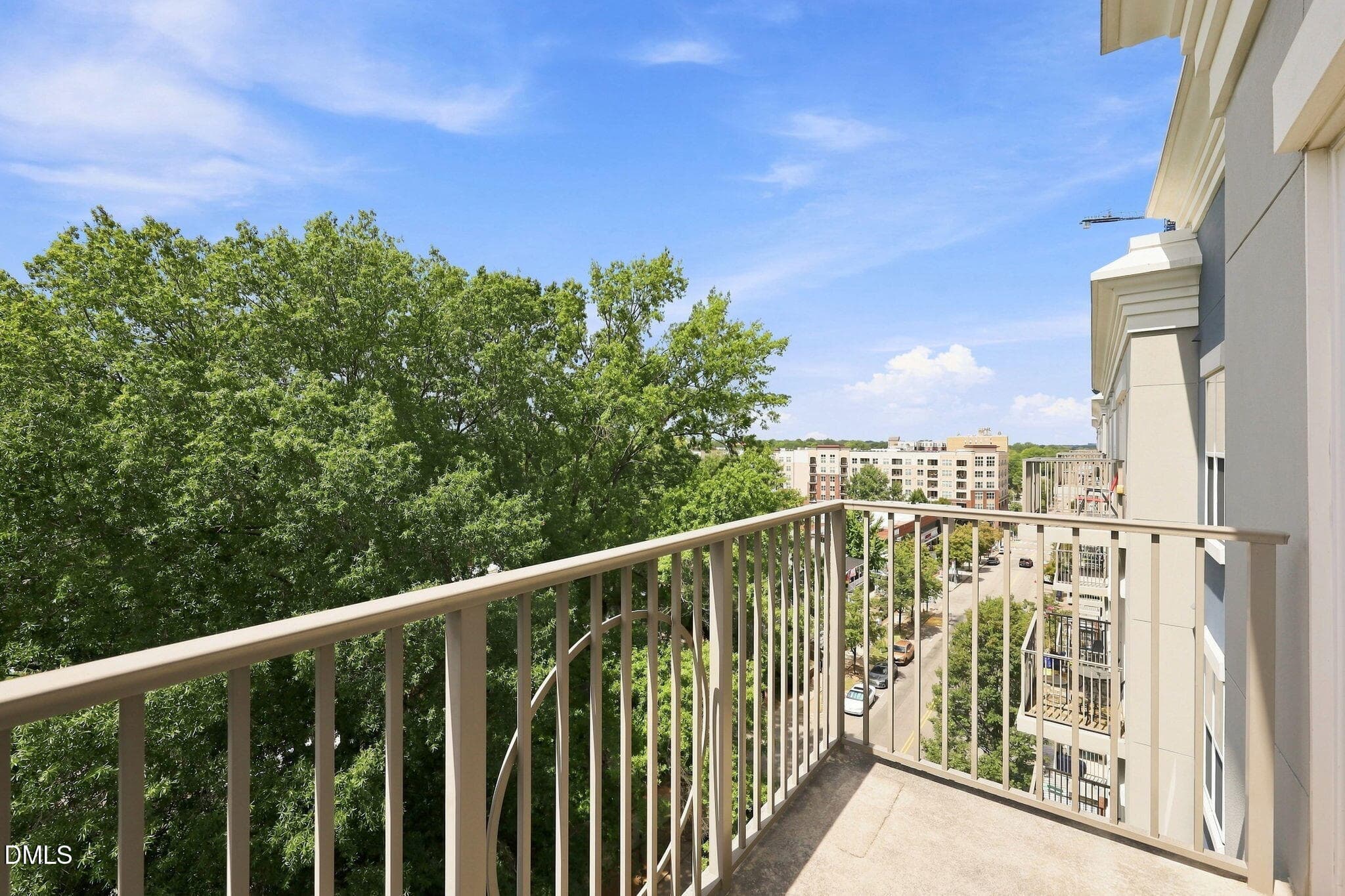 32-web-or-mls-IMG_0272 - 222 Glenwood Avenue 717, Raleigh, NC 27603, Raleigh