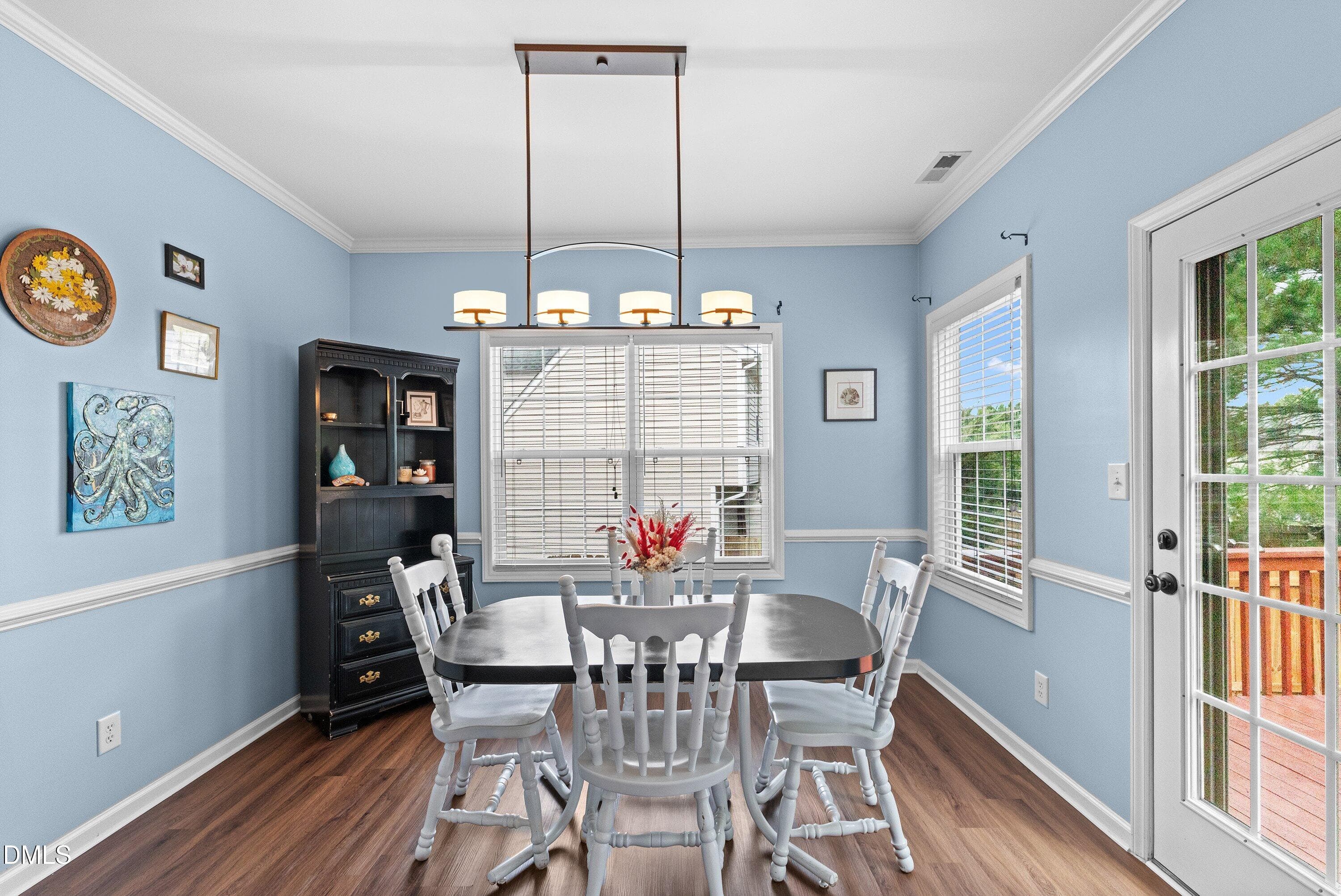 Dining - 107 Stoney Drive, Durham, NC 27703, Durham