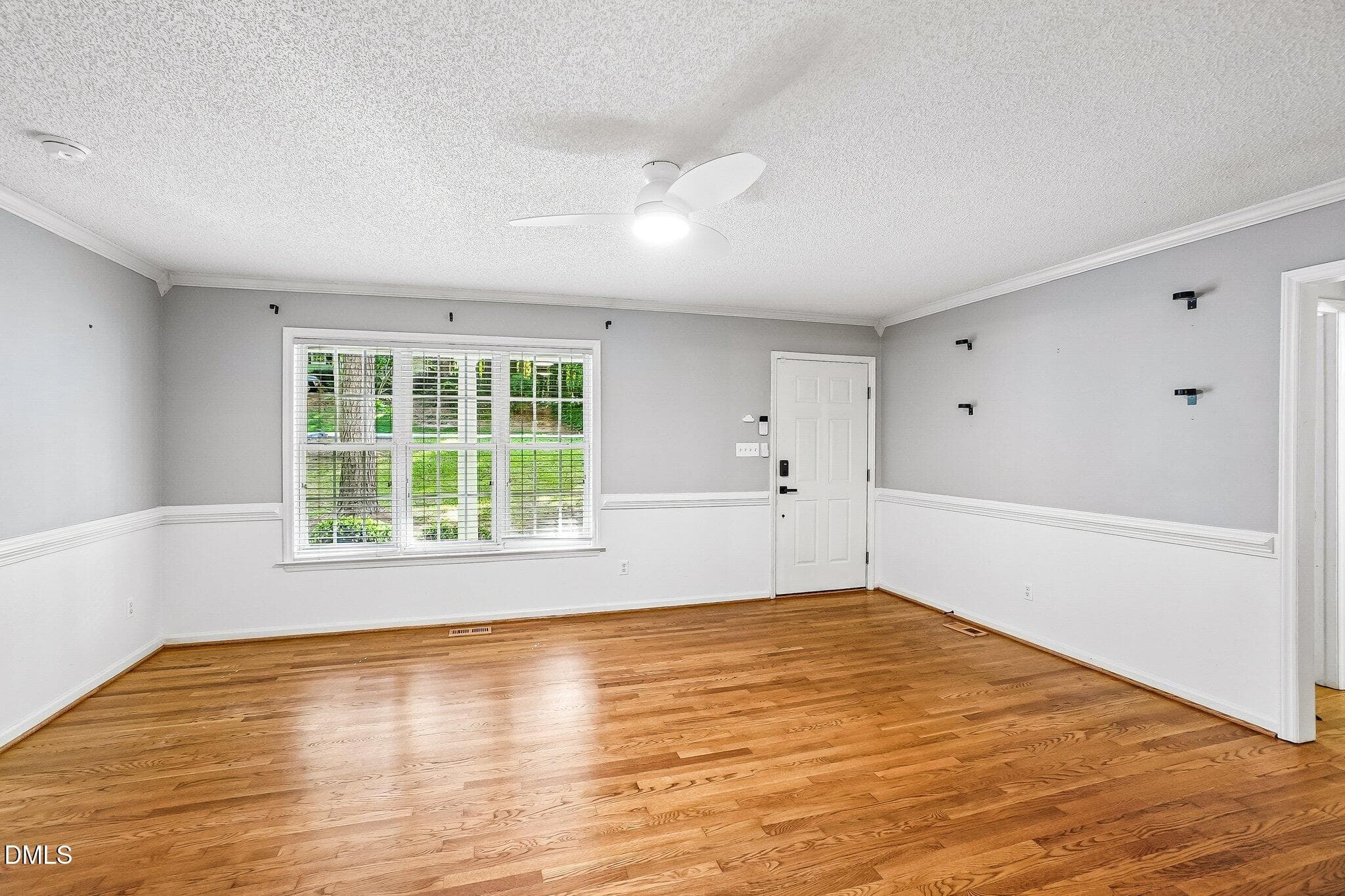 8-web-or-mls-Reigate Ln-S0909-008 - 8820 Reigate Lane, Raleigh, NC 27603, Raleigh