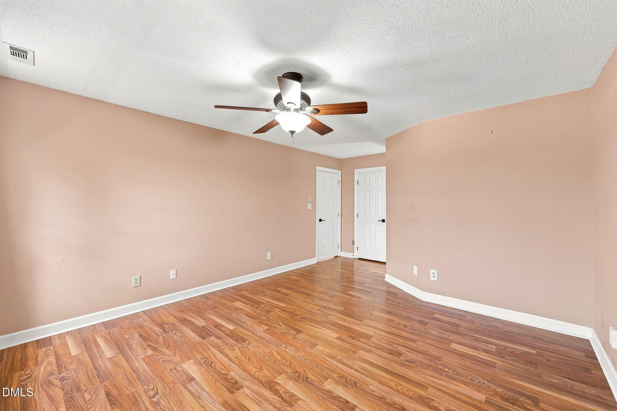 31-web-or-mls-IMG_3252 - 1701 Forestville Road, Wake Forest, NC 27587, Wake Forest