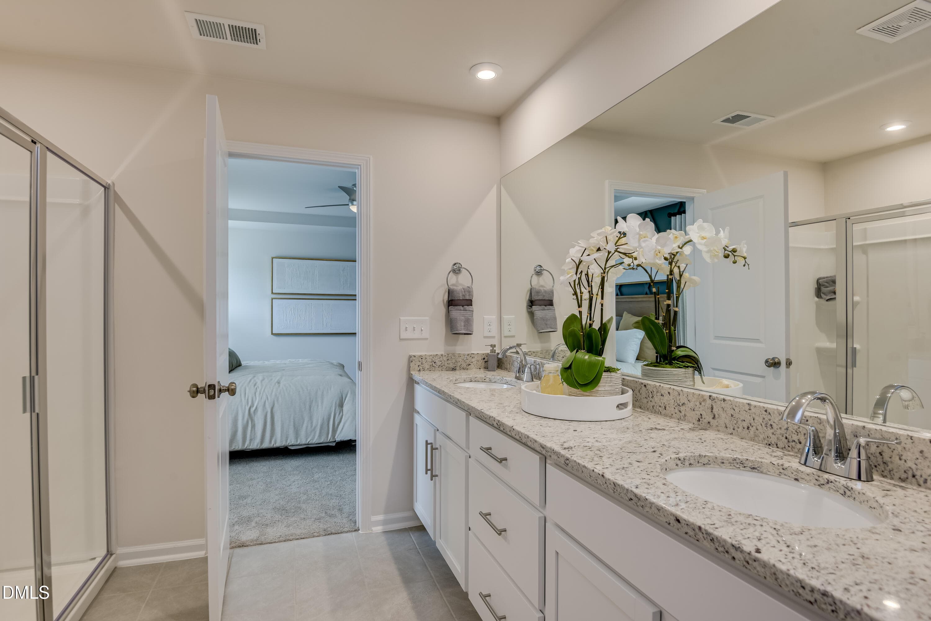 P_CAE_GML_Idlewild_Model_INT_PBTH_3 - 1676 Lilac Garden Lane, Knightdale, NC 27545